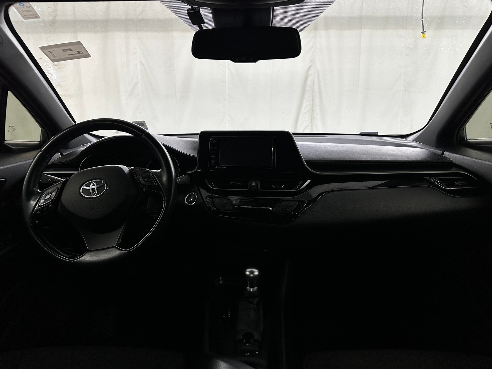 Thumbnail: 2018 Toyota C-HR - 3