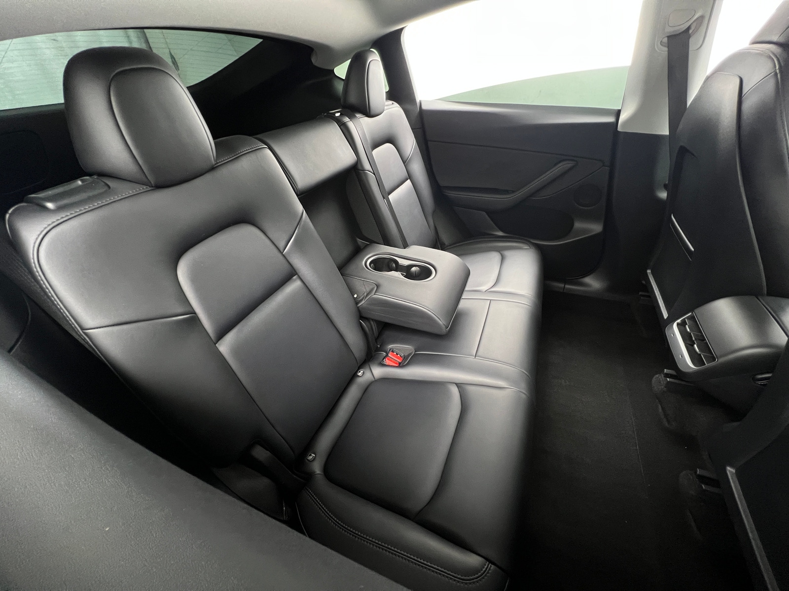 Thumbnail: 2021 Tesla Model Y - 5