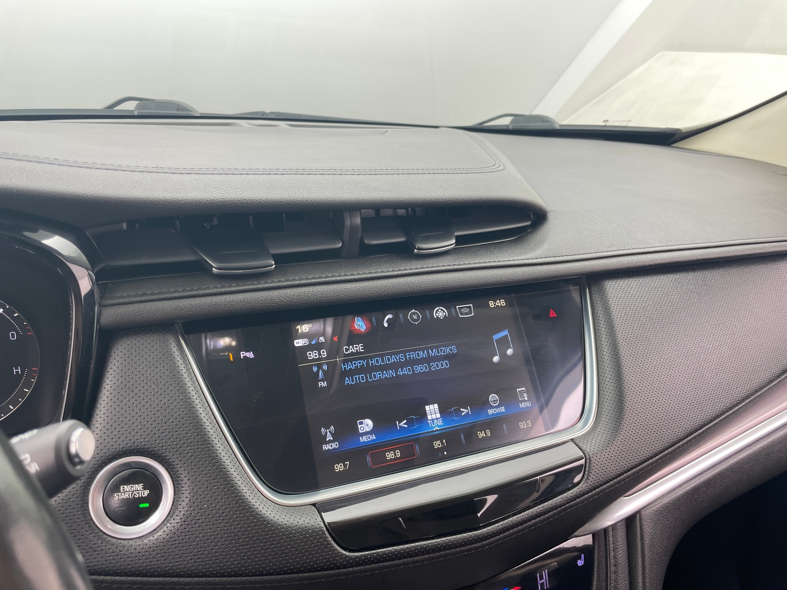 Thumbnail: 2019 Cadillac XT5 - 3