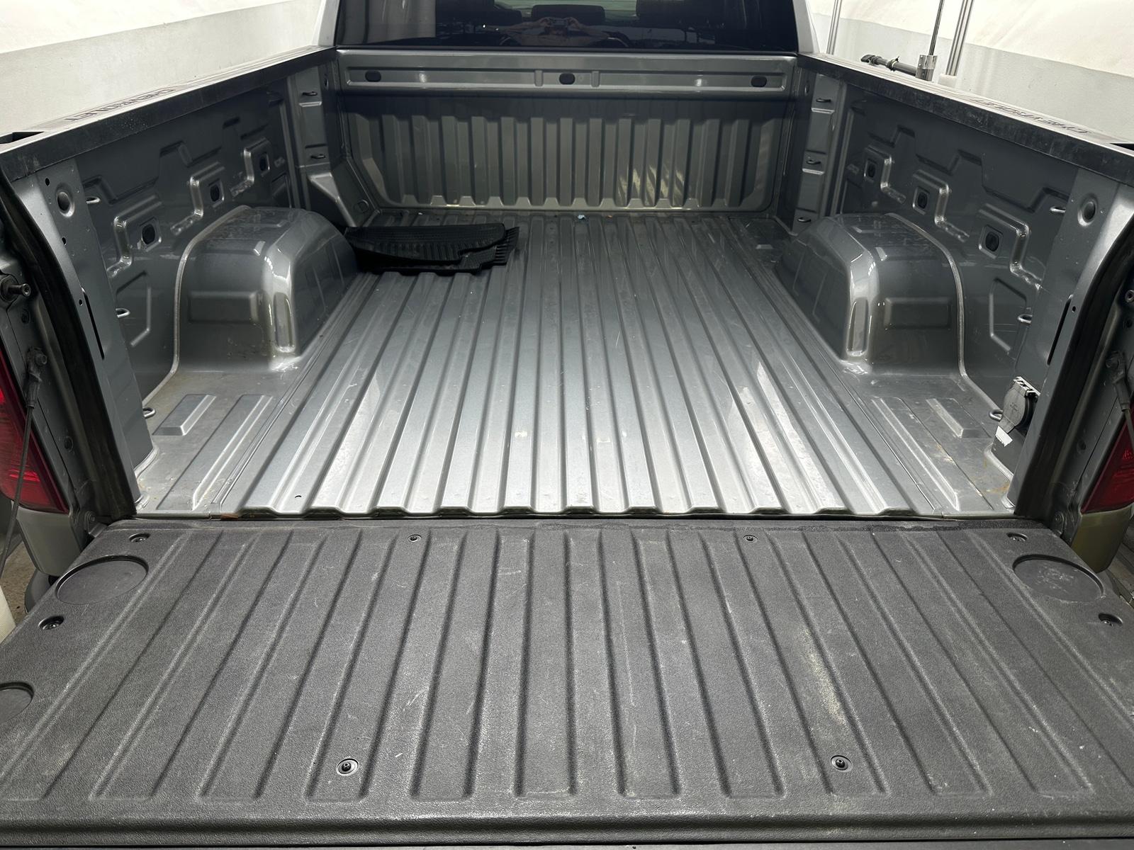 Thumbnail: 2023 Chevrolet Silverado 1500 - 7