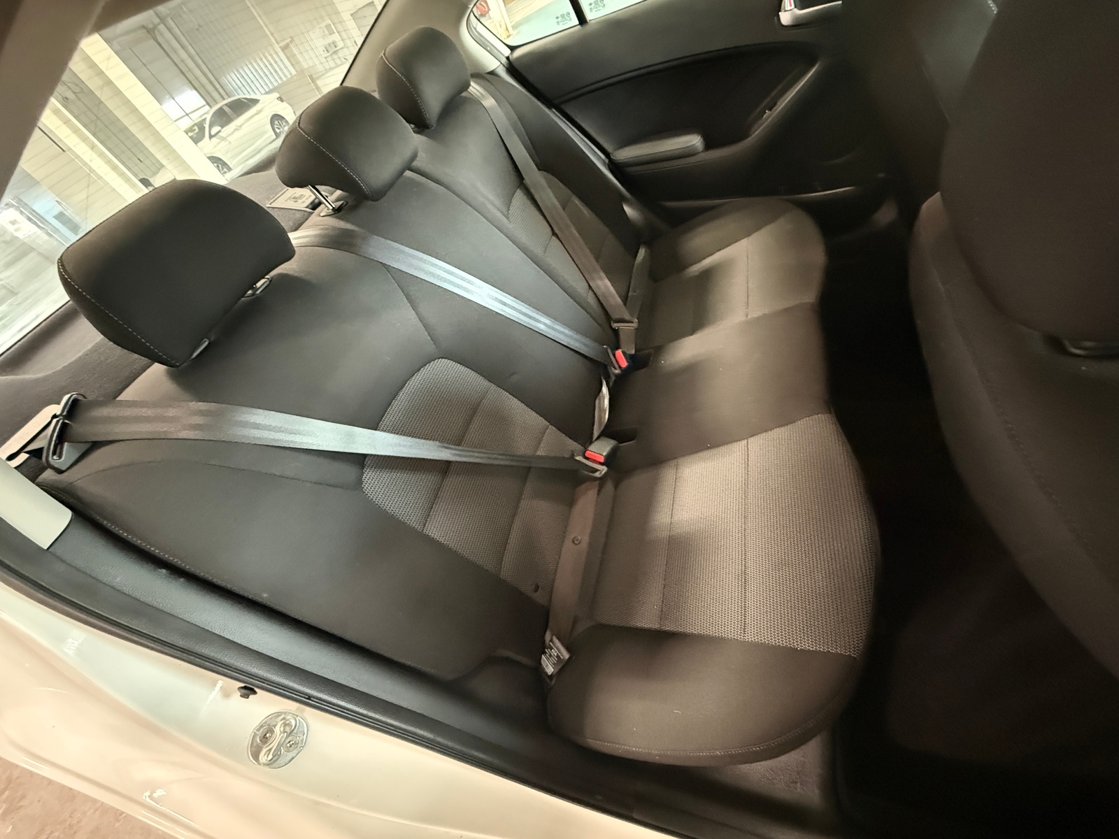 Thumbnail: 2018 Kia Forte - 6