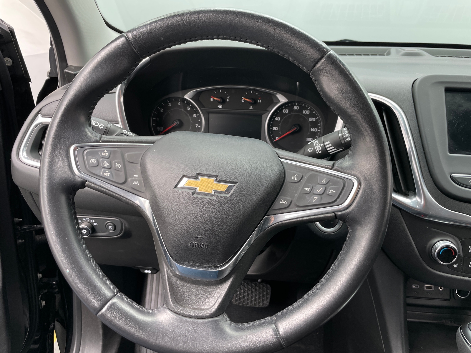 Thumbnail: 2020 Chevrolet Equinox - 4