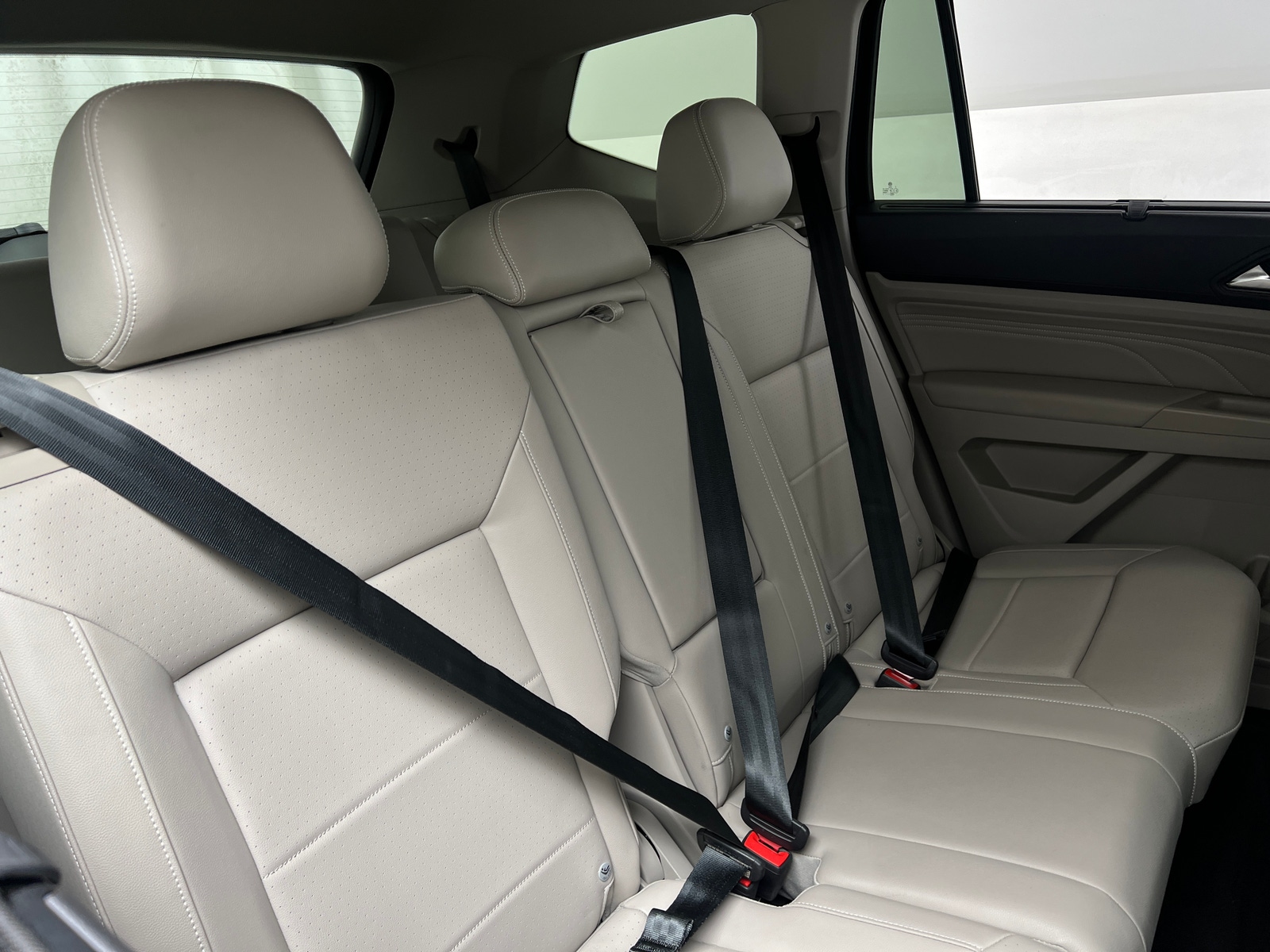 Thumbnail: 2023 Volkswagen Atlas - 5