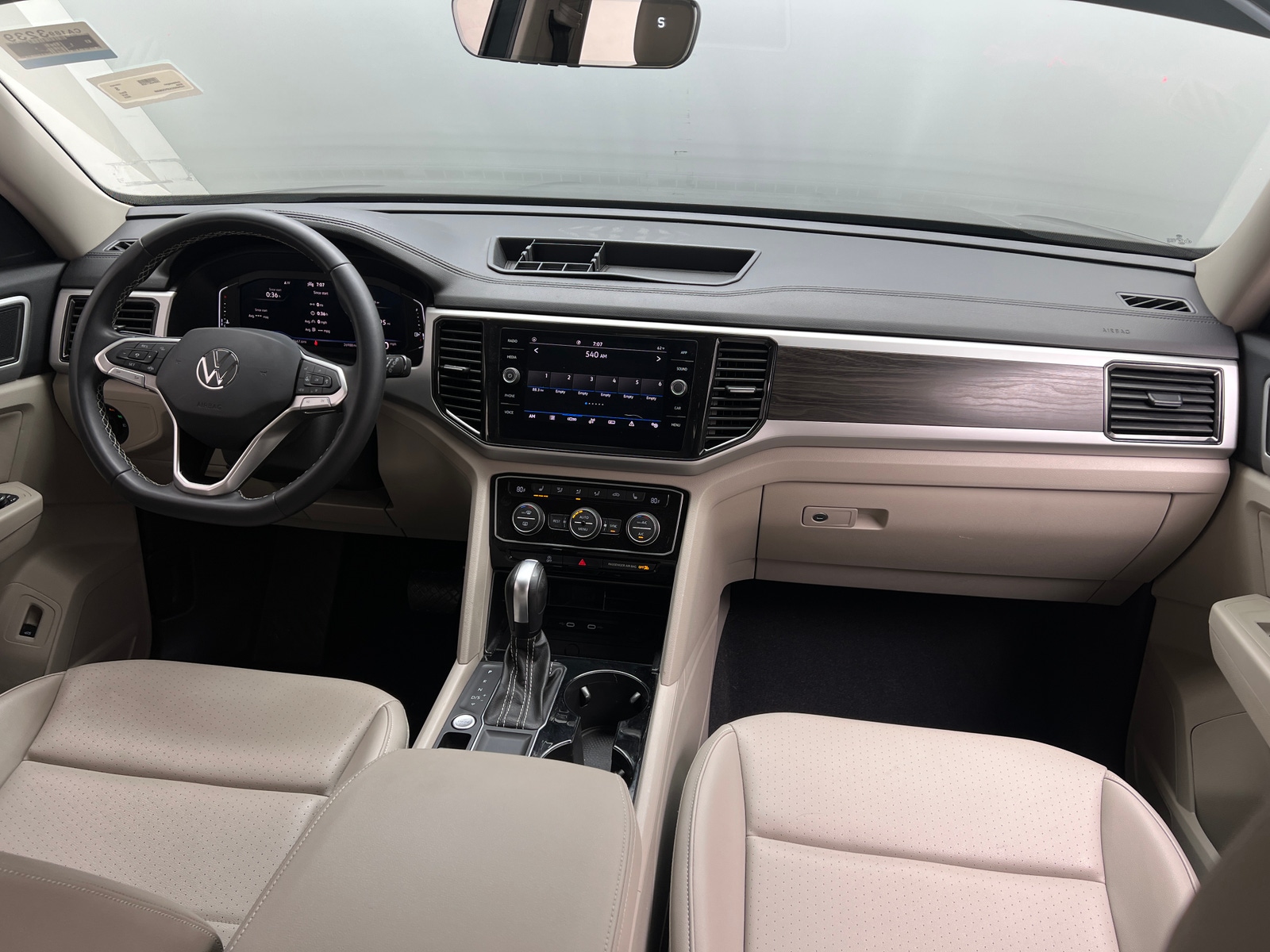 Thumbnail: 2023 Volkswagen Atlas - 2