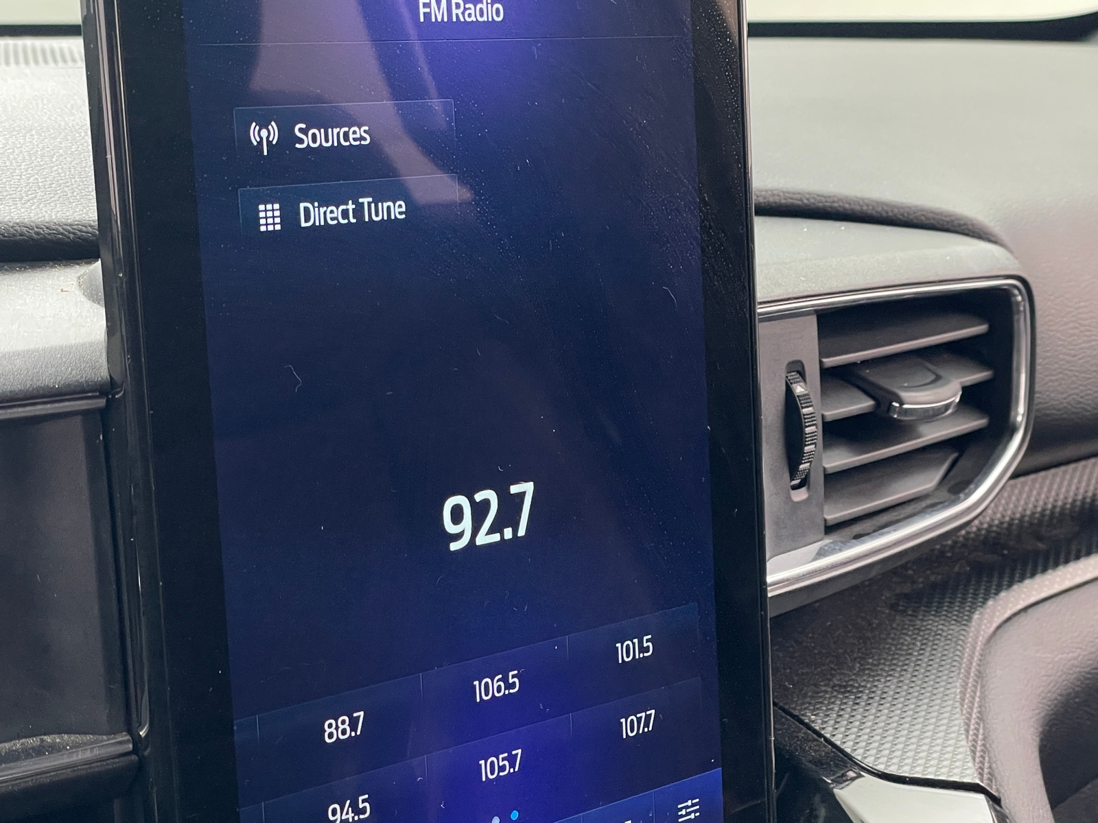 Thumbnail: 2021 Ford Explorer - 3