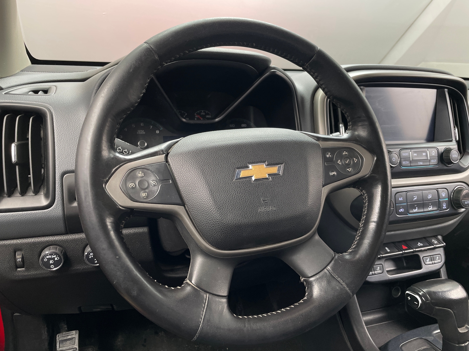 Thumbnail: 2017 Chevrolet Colorado - 5