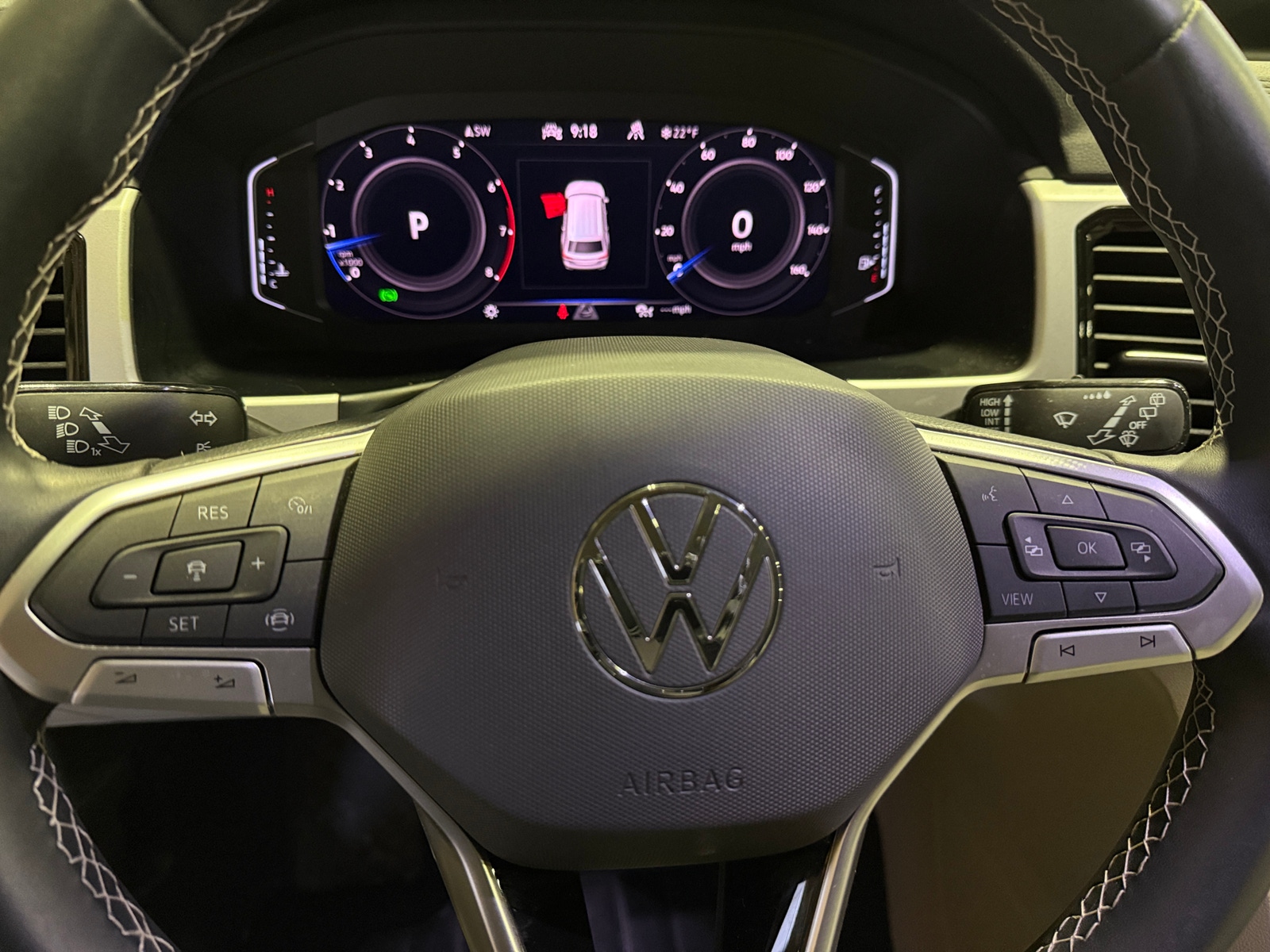 Thumbnail: 2022 Volkswagen Atlas - 4