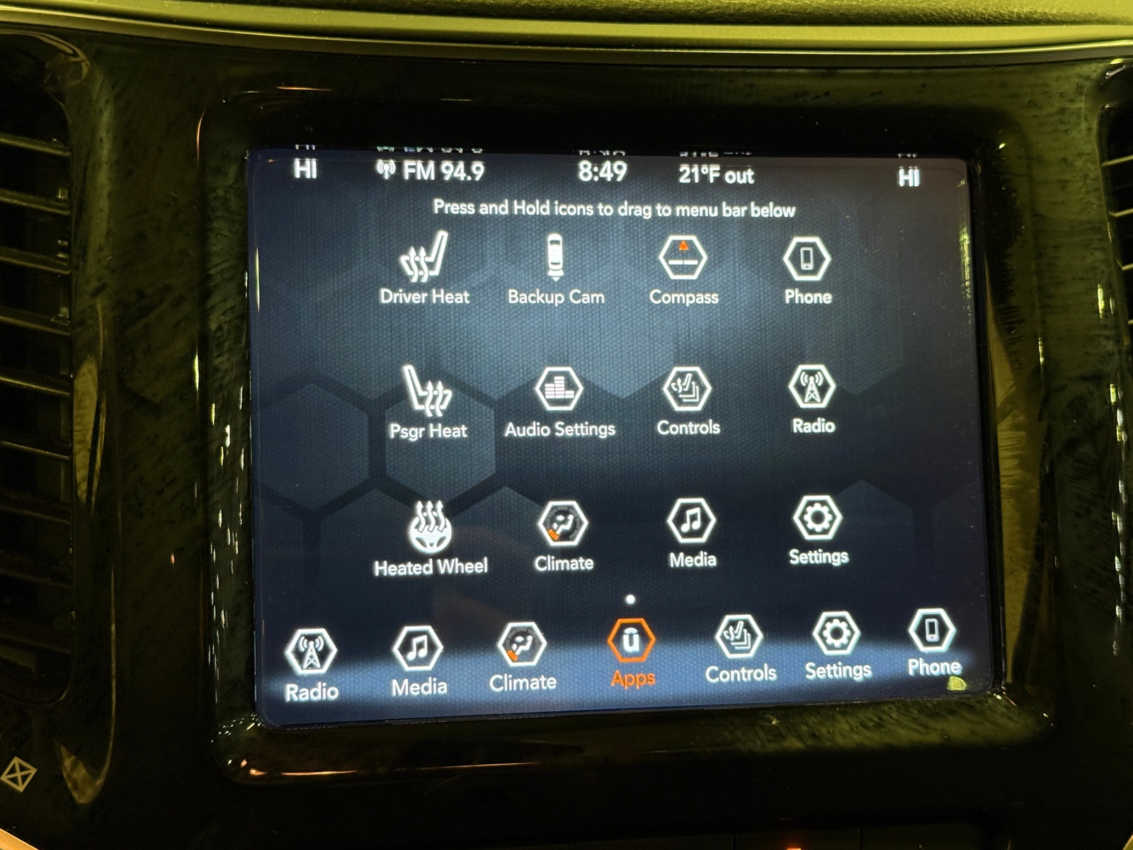 Thumbnail: 2022 Jeep Cherokee - 3