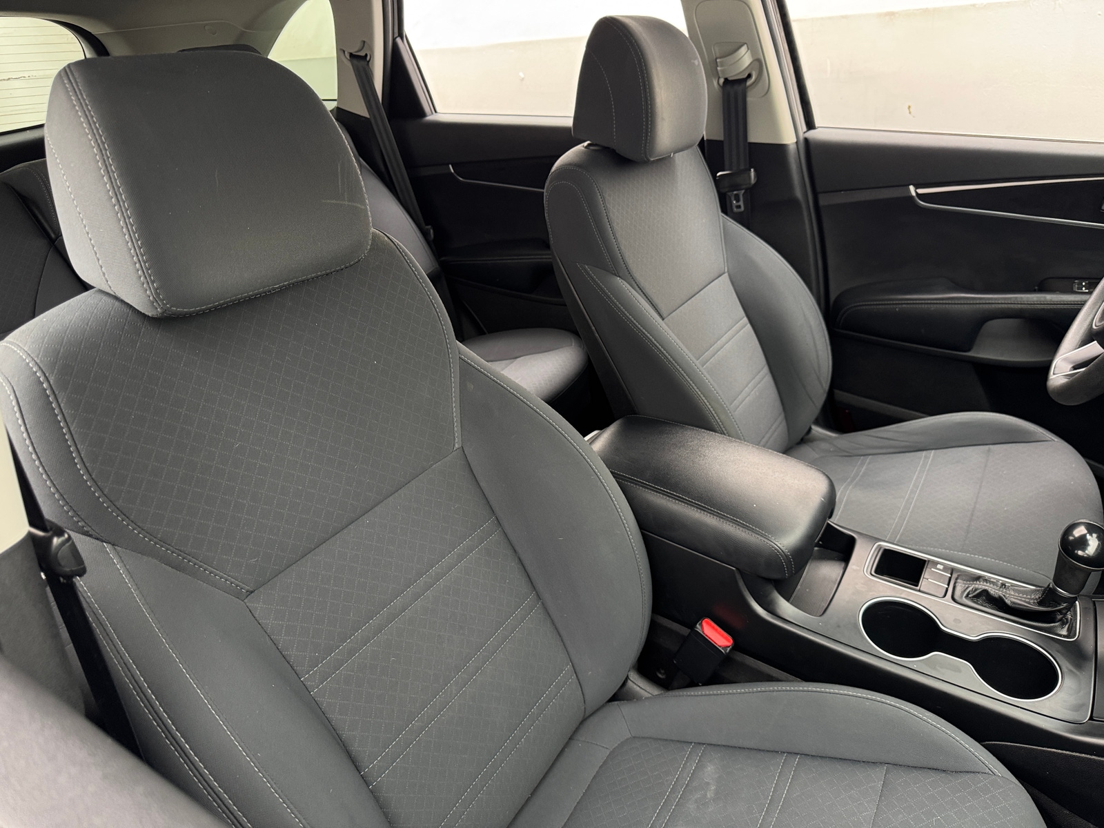 Thumbnail: 2017 Kia Sorento - 2