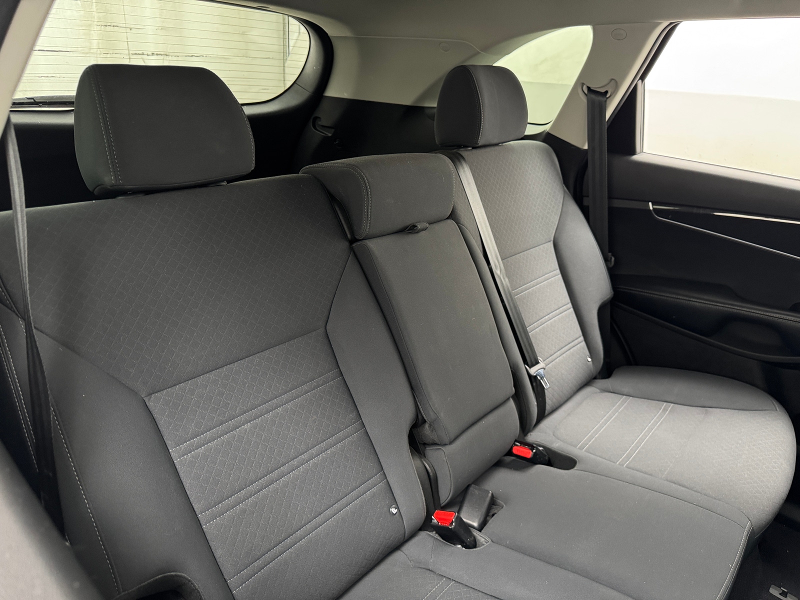 Thumbnail: 2017 Kia Sorento - 6