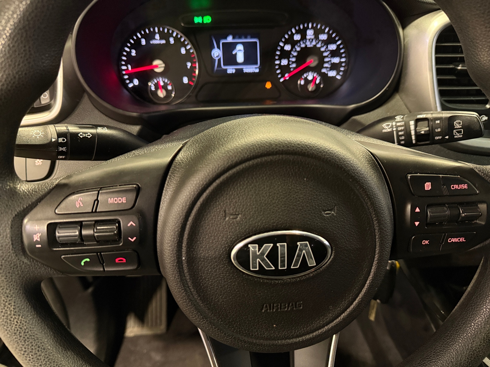 Thumbnail: 2017 Kia Sorento - 5