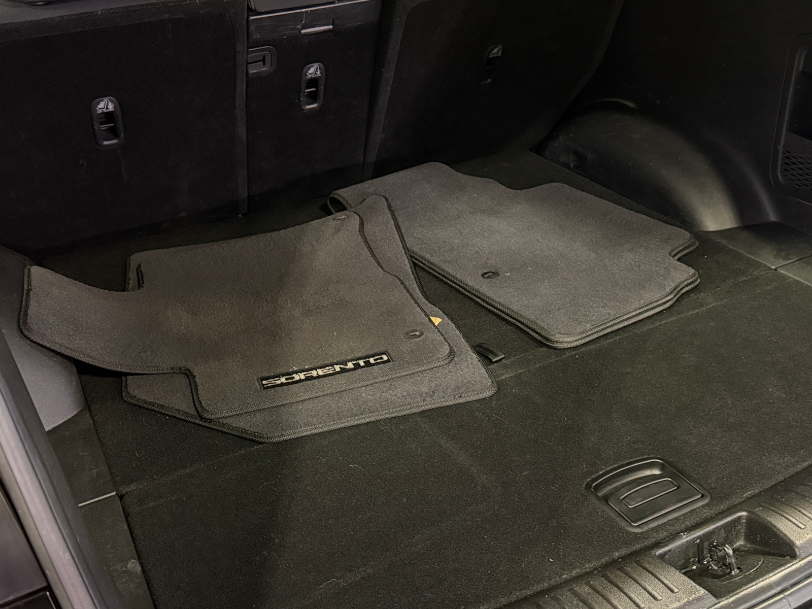 Thumbnail: 2017 Kia Sorento - 7