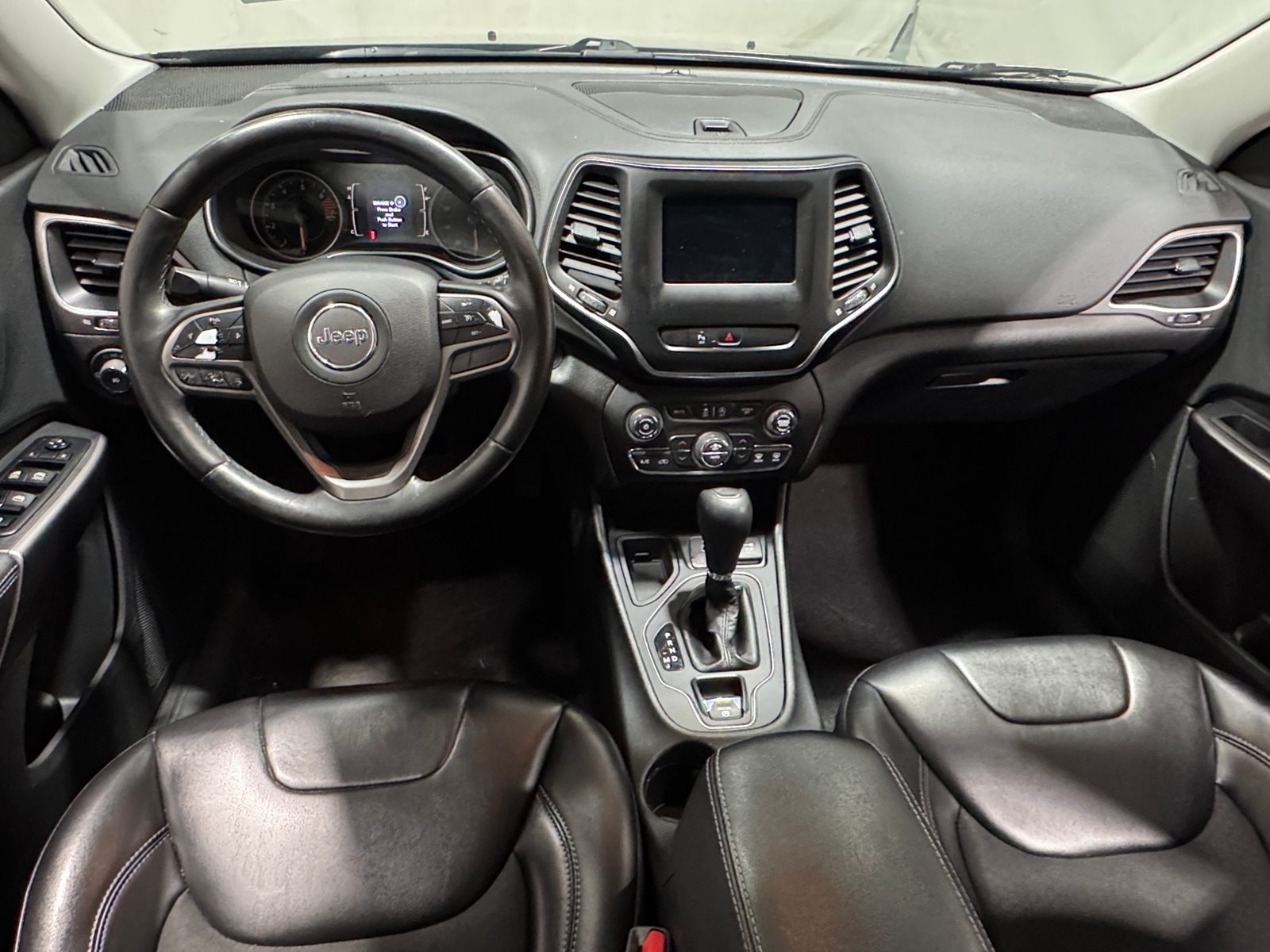 Thumbnail: 2019 Jeep Cherokee - 2