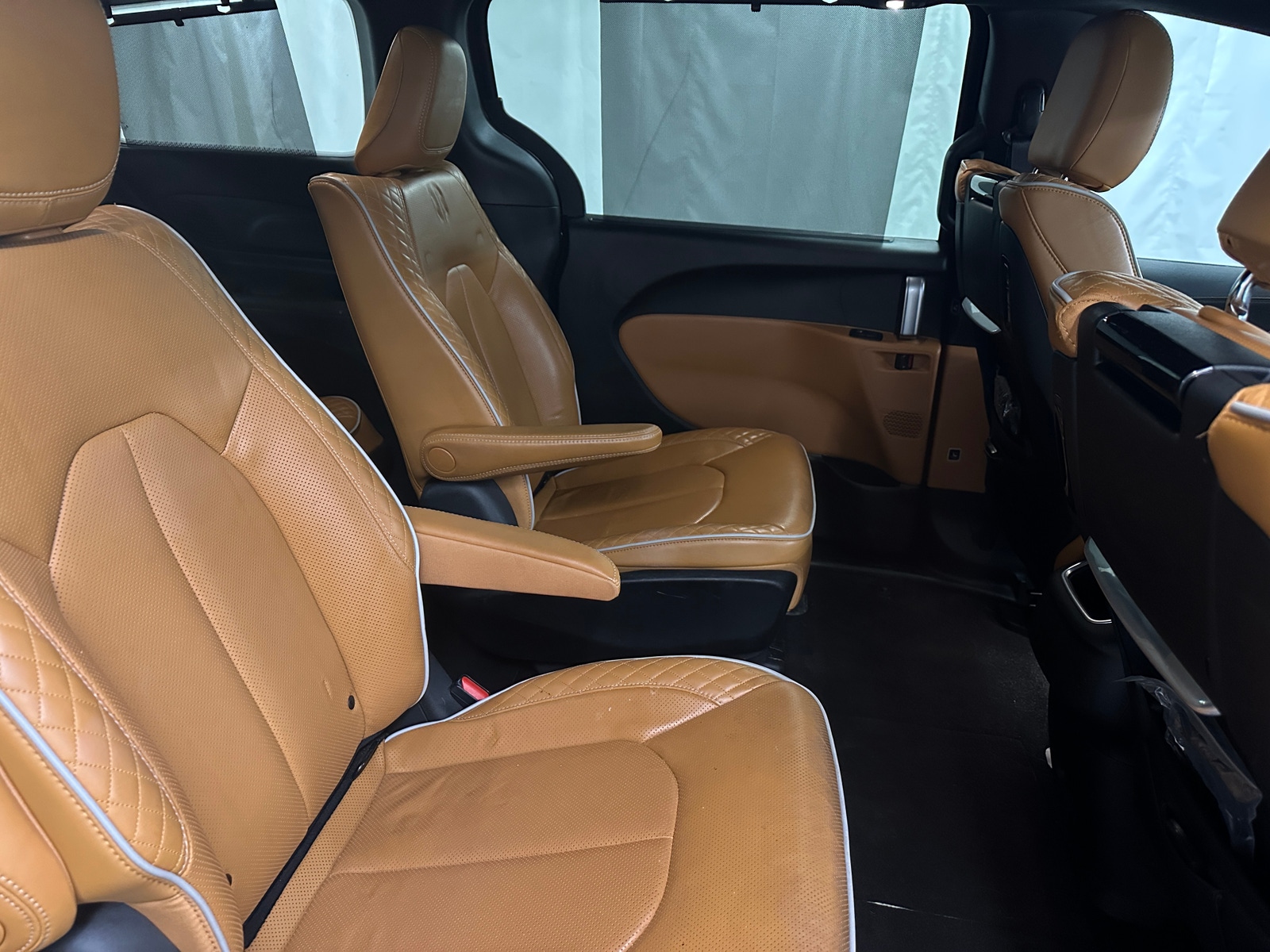 Thumbnail: 2021 Chrysler Pacifica - 5