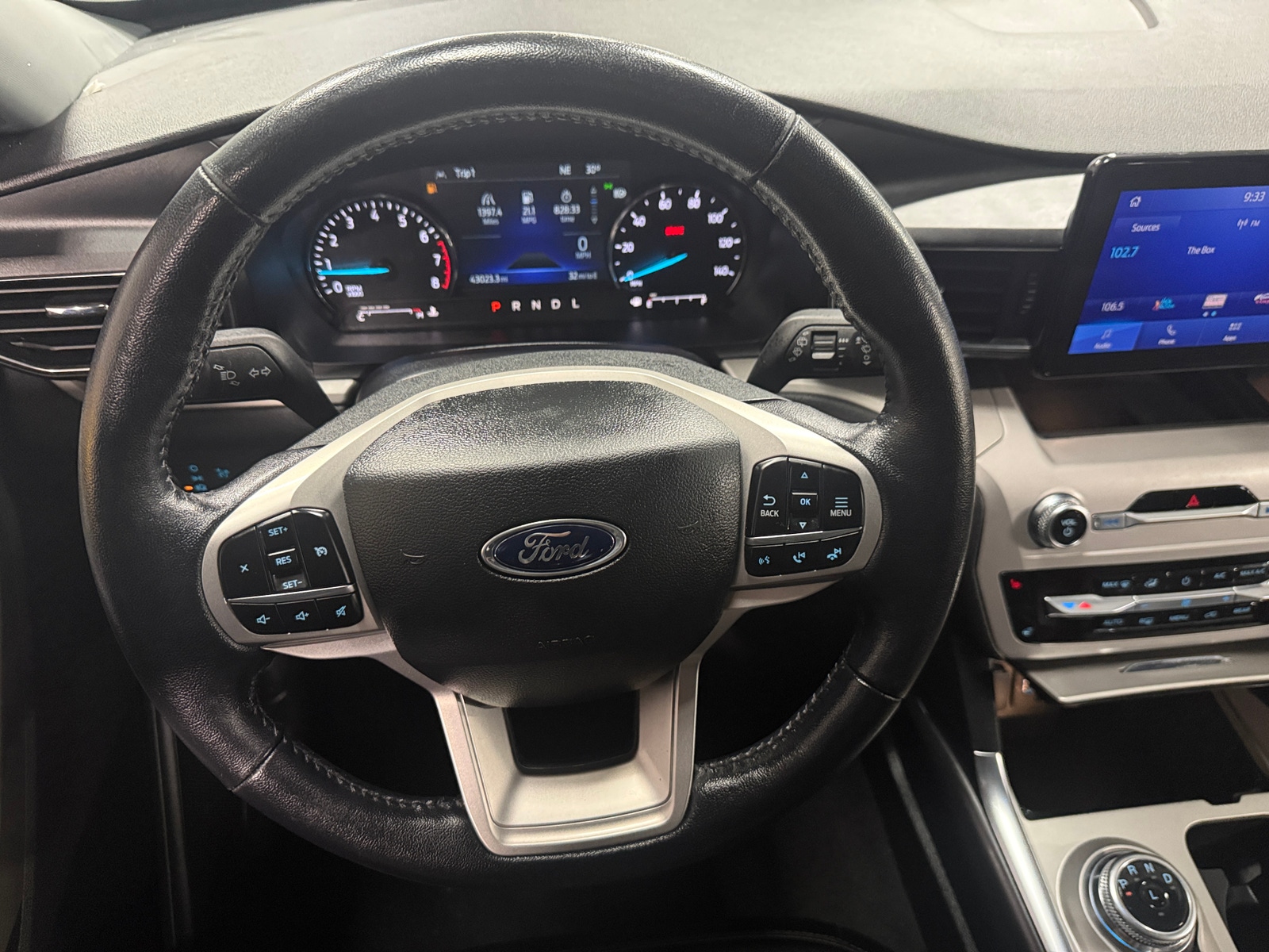 Thumbnail: 2023 Ford Explorer - 5