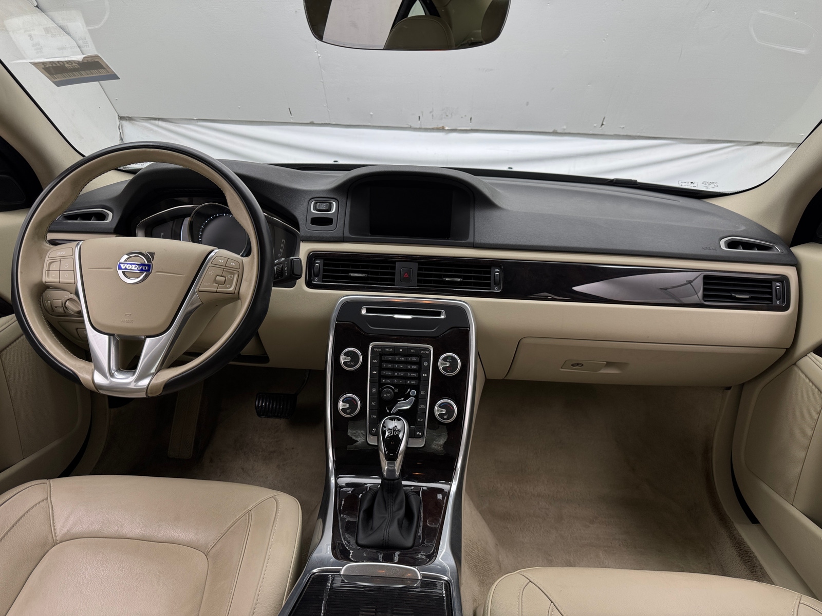 Thumbnail: 2016 Volvo S80 - 2