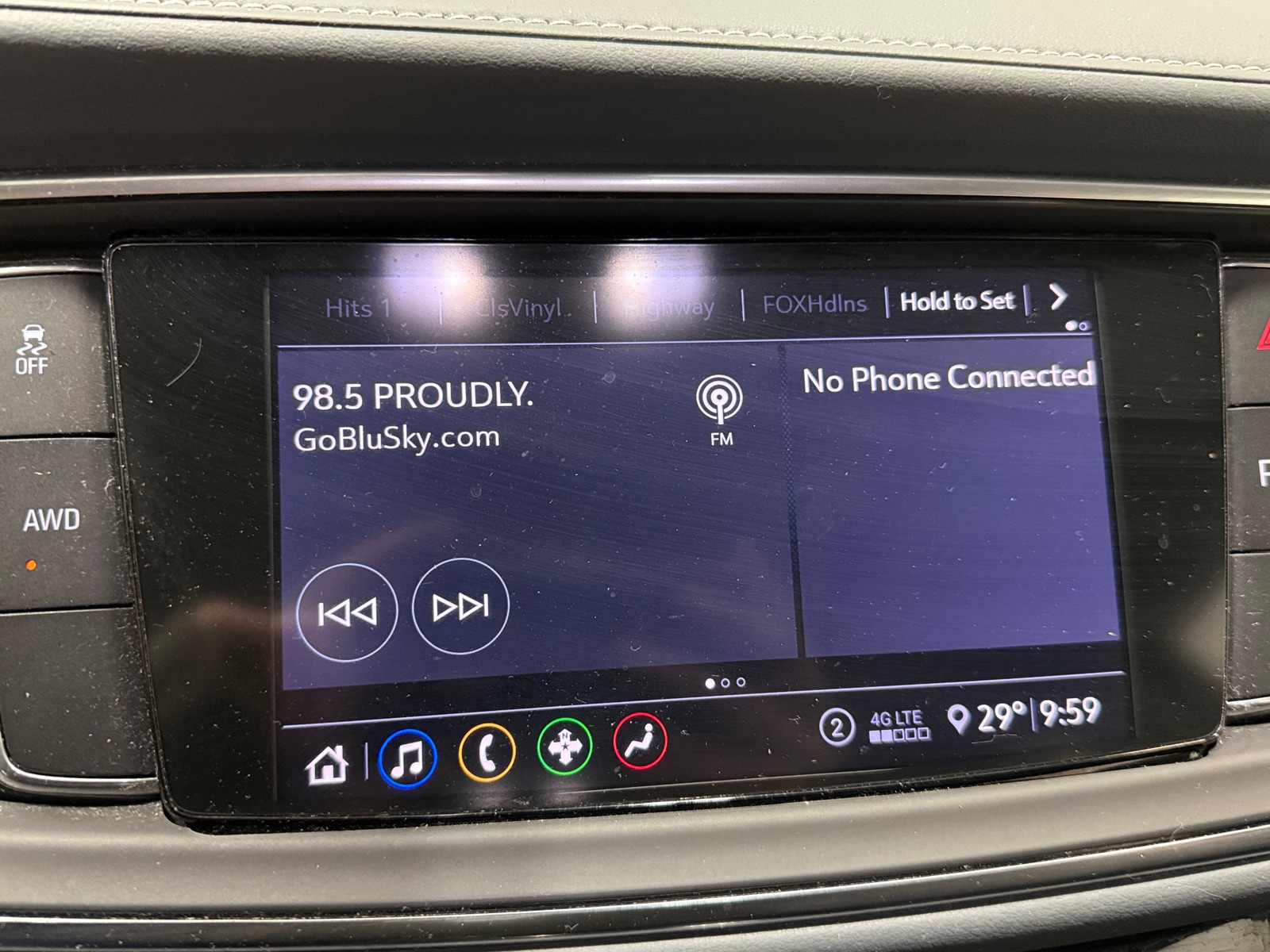 Thumbnail: 2020 Buick Enclave - 3