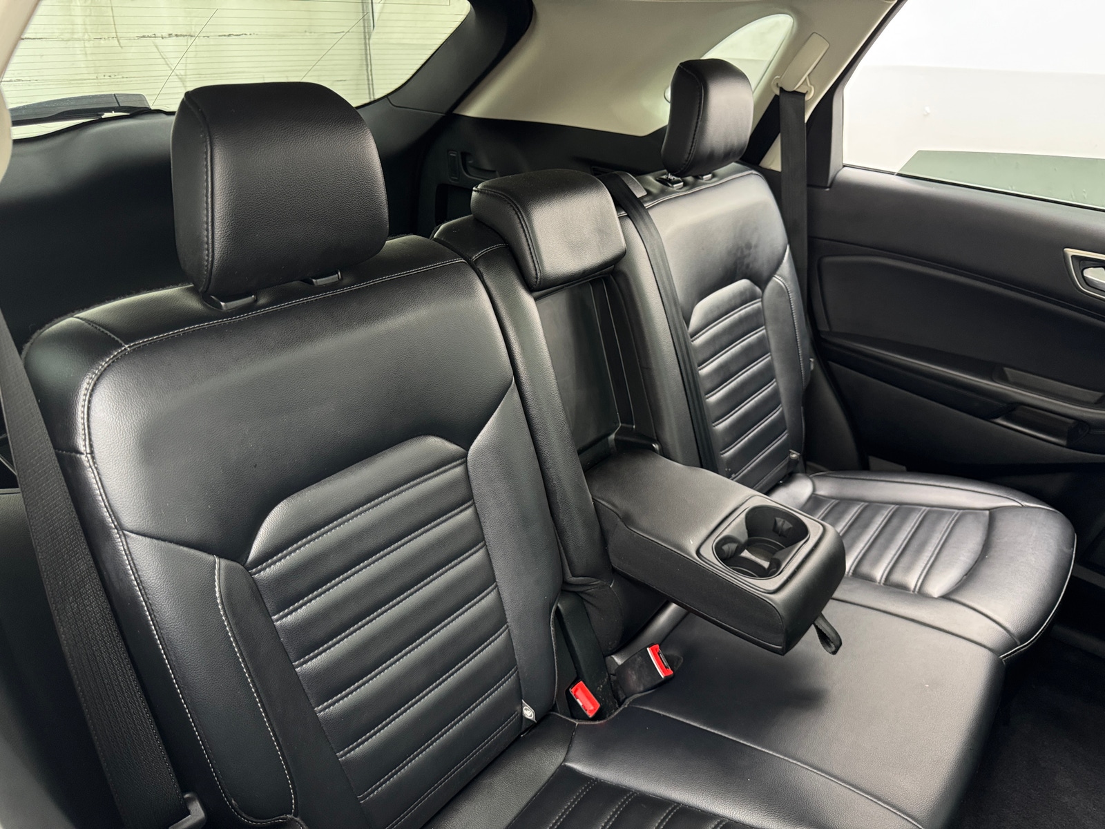 Thumbnail: 2022 Ford Edge - 5