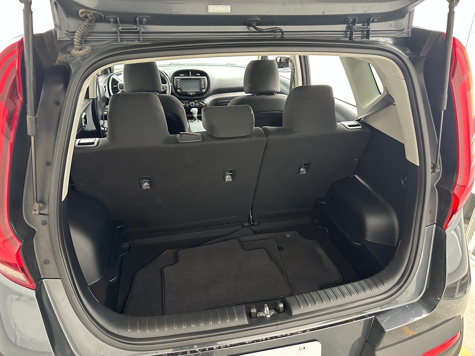 Thumbnail: 2020 Kia Soul - 7