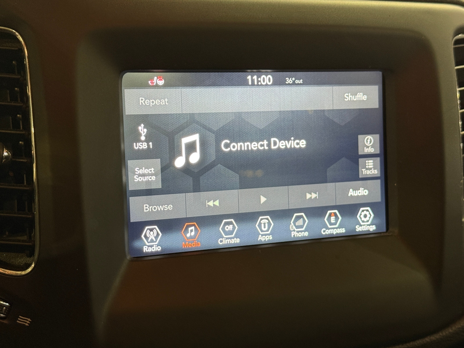 Thumbnail: 2019 Jeep Compass - 4