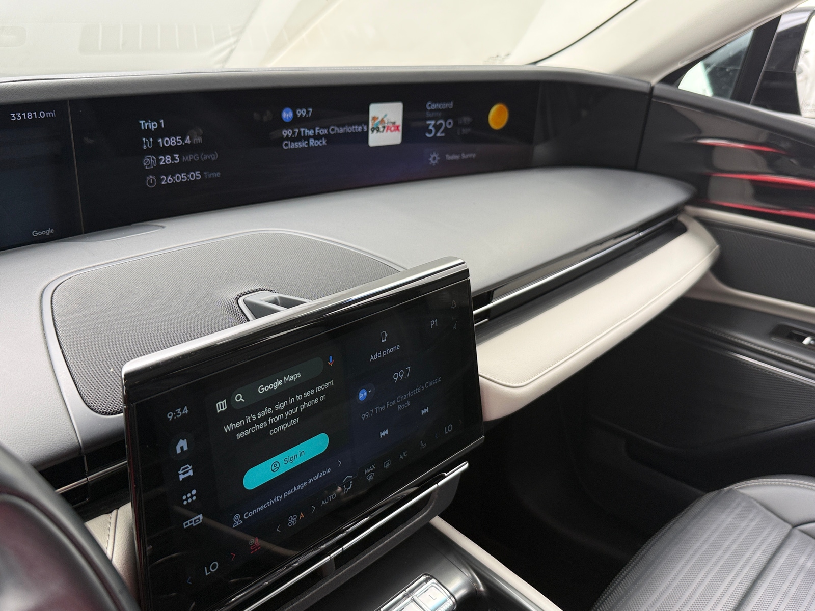 Thumbnail: 2024 Lincoln Nautilus - 3