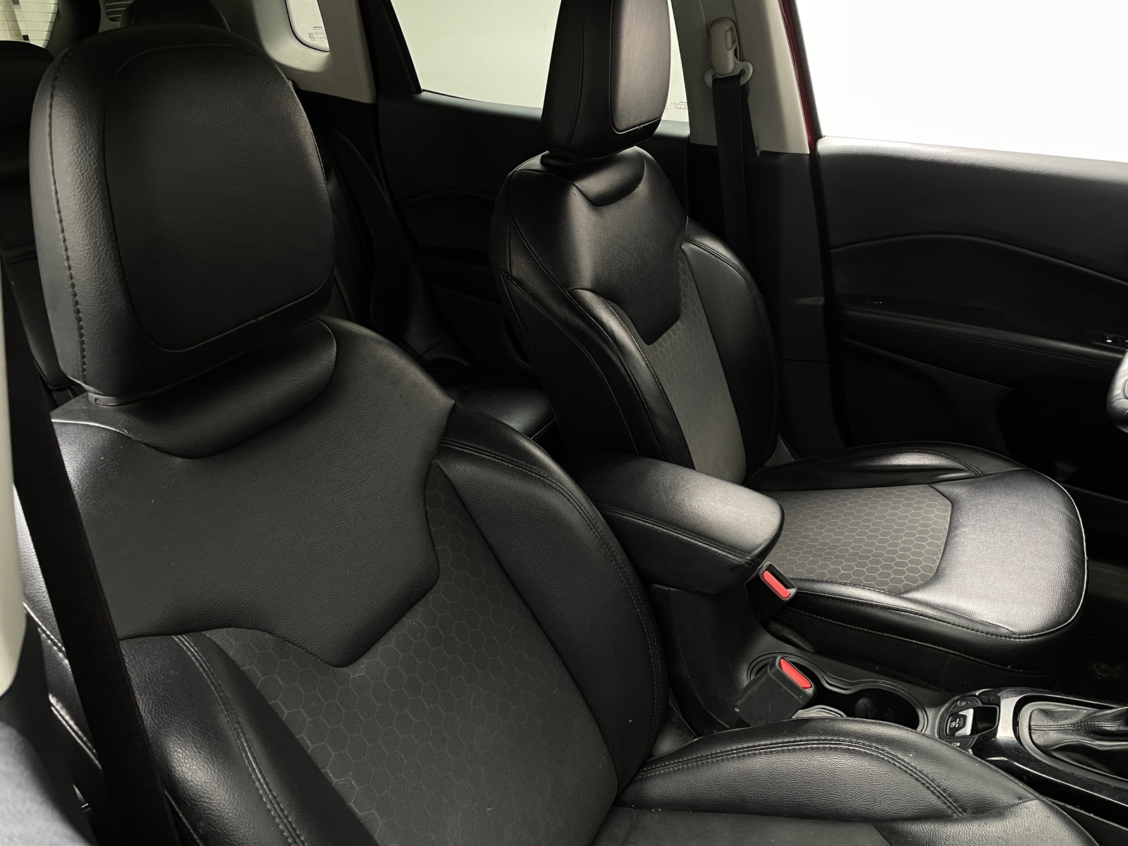 Thumbnail: 2018 Jeep Compass - 2