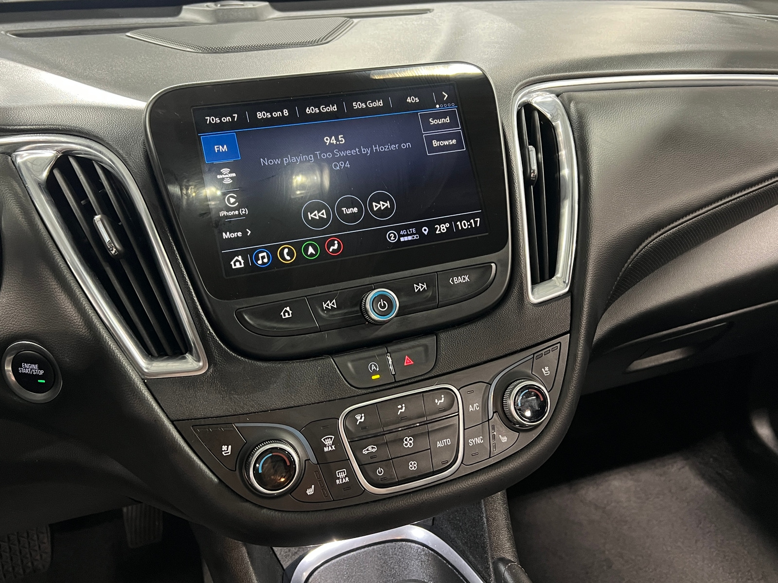 Thumbnail: 2024 Chevrolet Malibu - 3