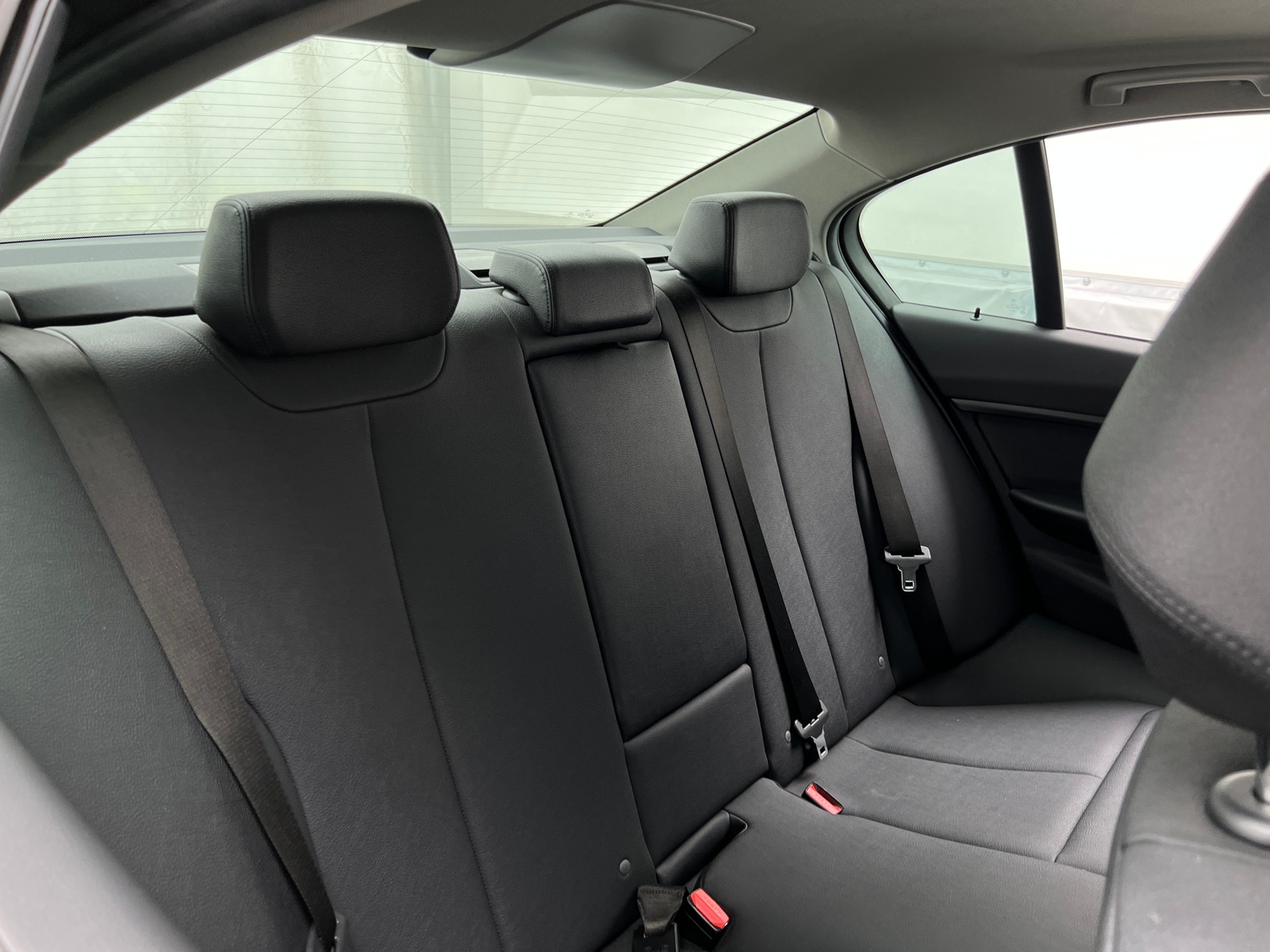 Thumbnail: 2017 BMW 3 Series - 5