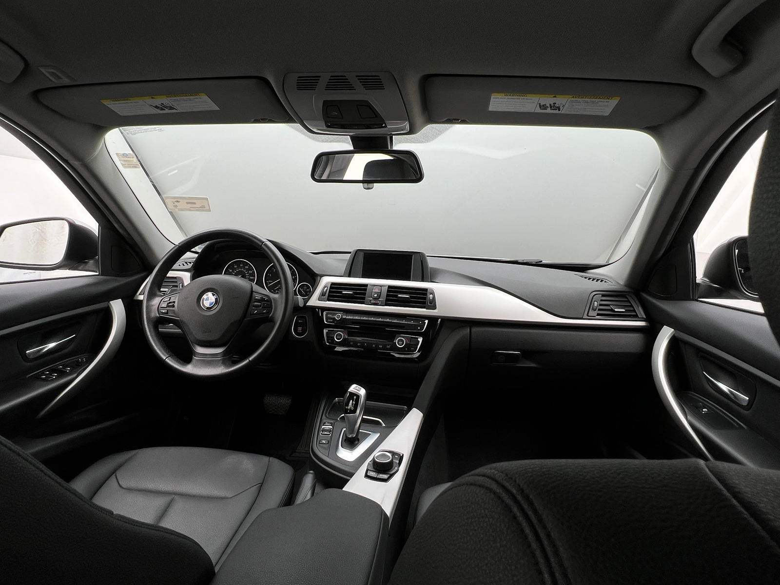 Thumbnail: 2017 BMW 3 Series - 2