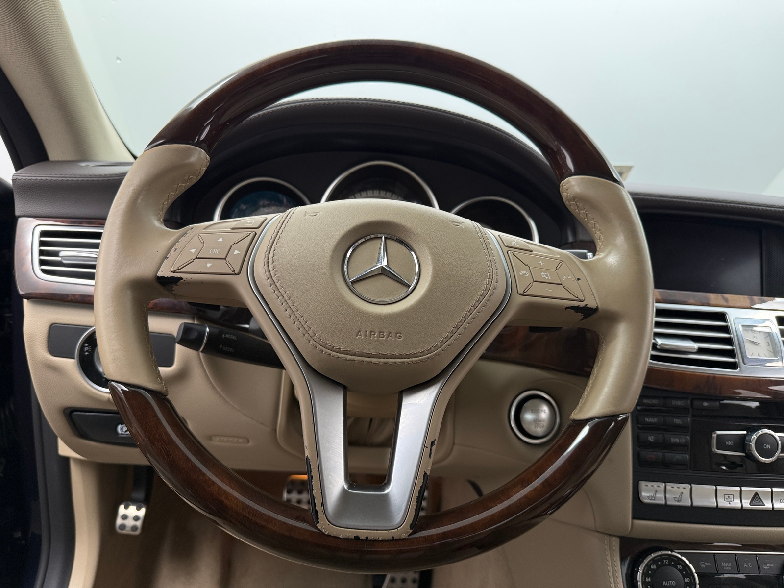 Thumbnail: 2014 Mercedes-Benz CLS - 4