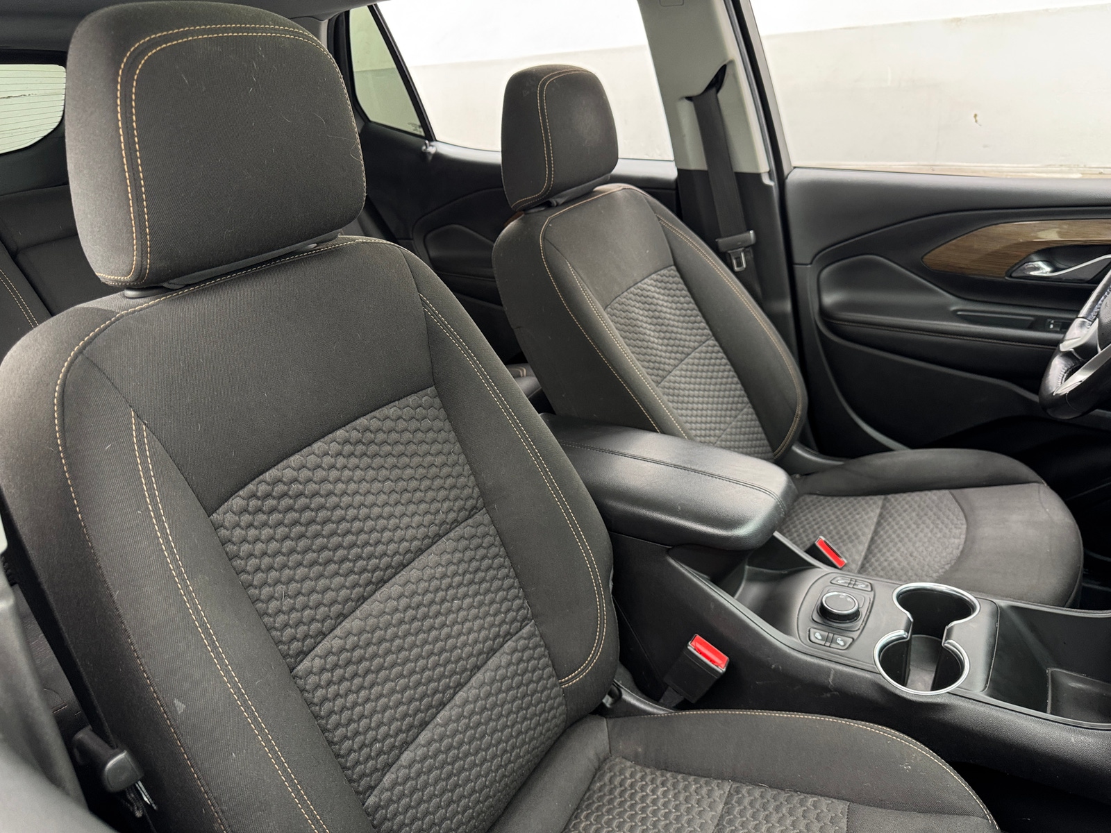 Thumbnail: 2018 GMC Terrain - 2