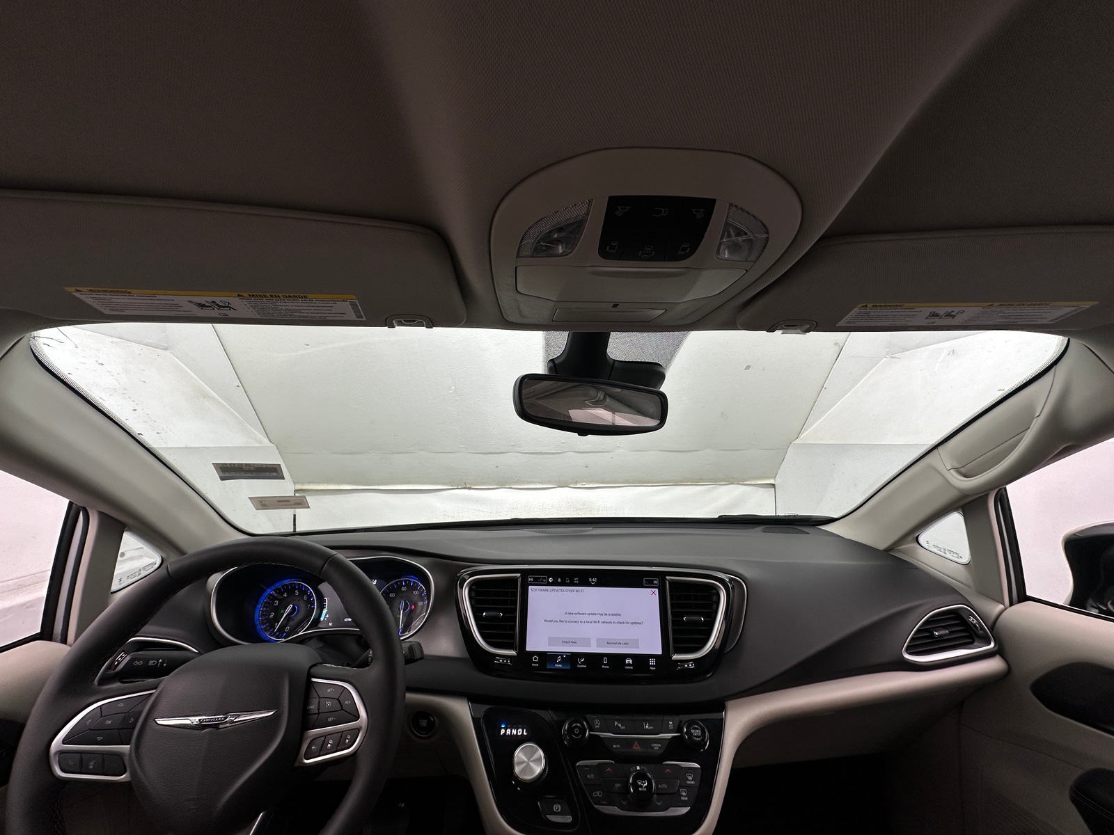 Thumbnail: 2024 Chrysler Pacifica - 2