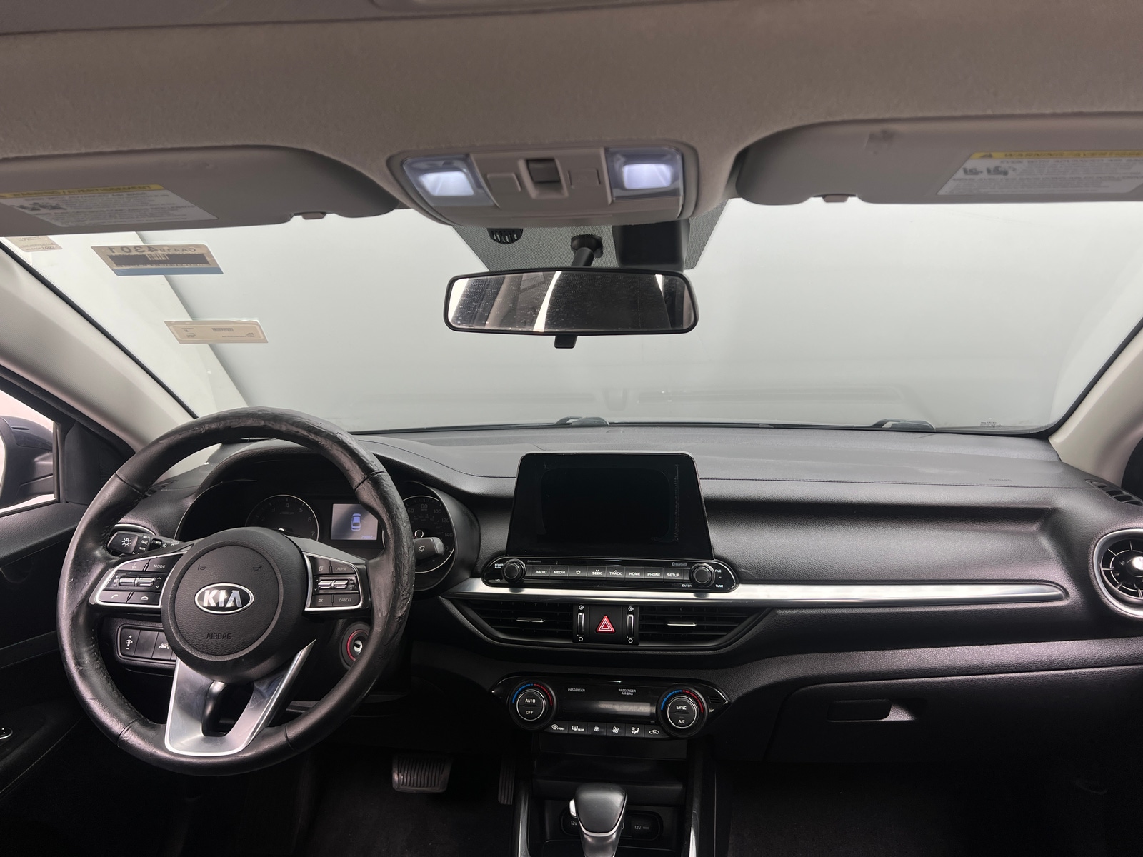 Thumbnail: 2019 Kia Forte - 3