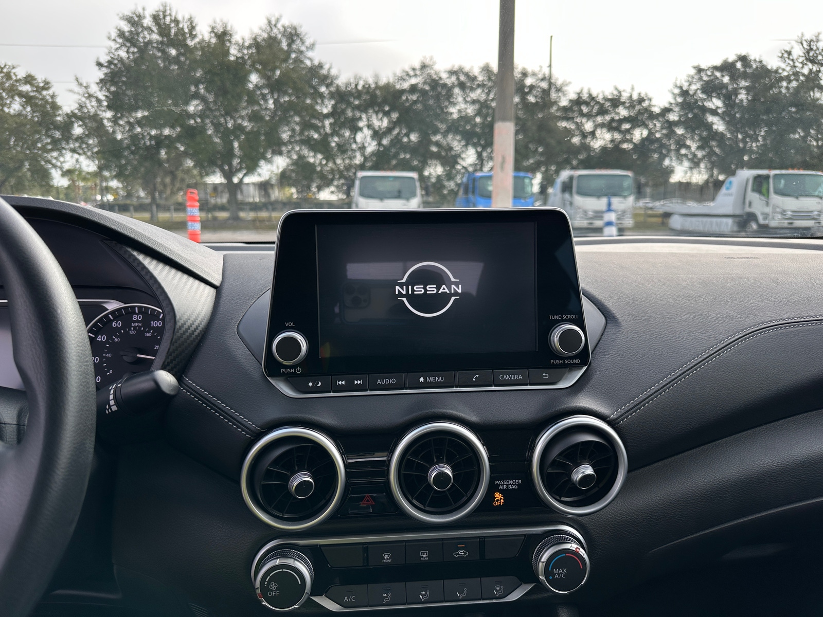 Thumbnail: 2024 Nissan Sentra - 4