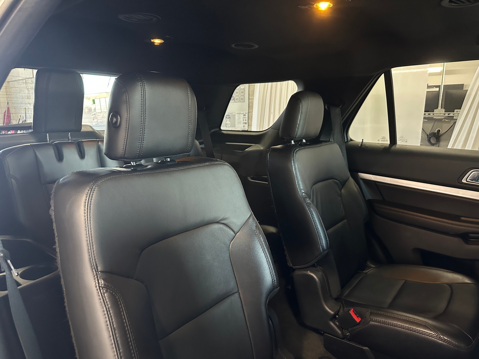 Thumbnail: 2017 Ford Explorer - 6