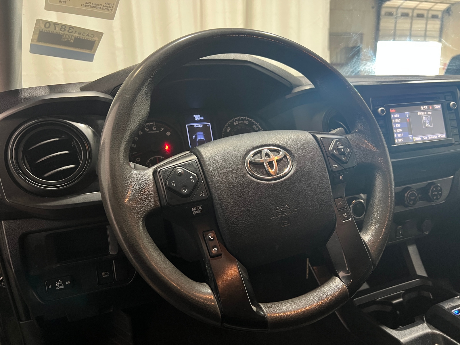 Thumbnail: 2019 Toyota Tacoma - 5