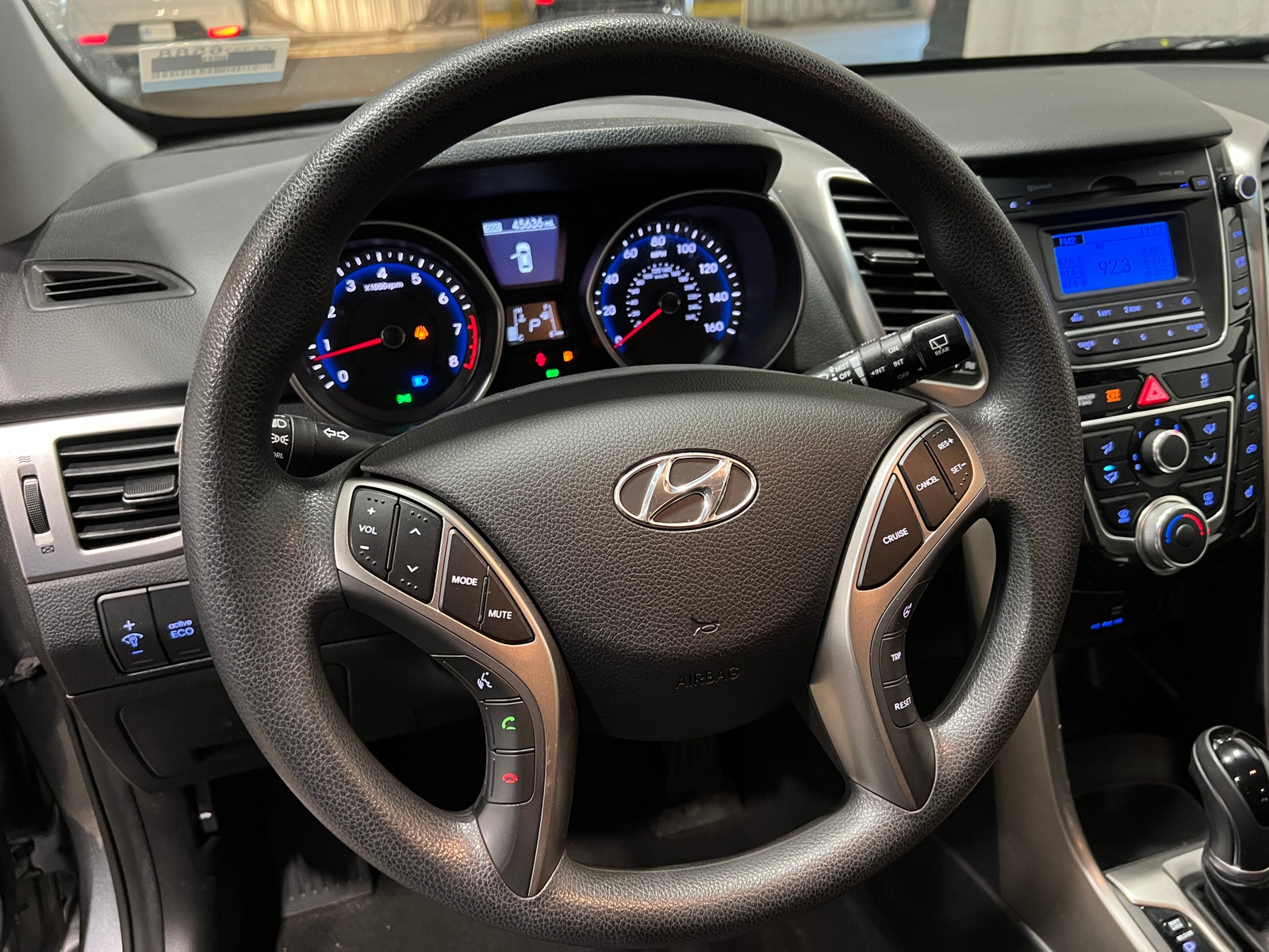 Thumbnail: 2016 Hyundai Elantra - 5