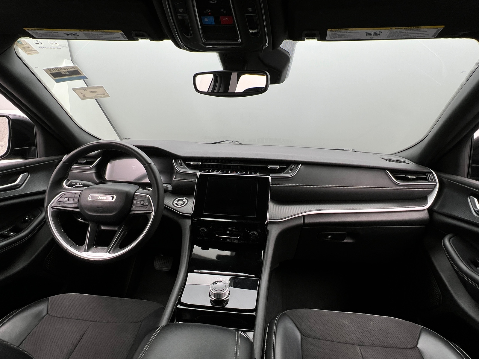 Thumbnail: 2023 Jeep Grand Cherokee L - 2