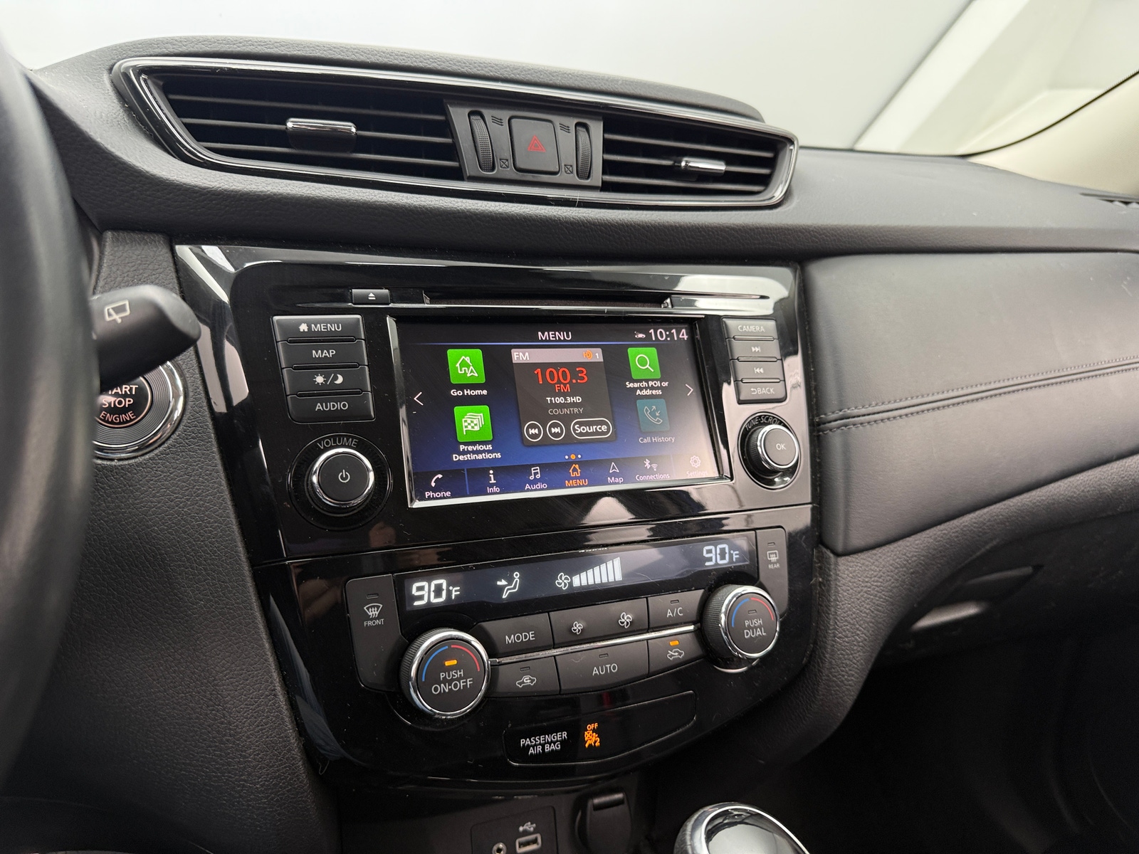 Thumbnail: 2018 Nissan Rogue - 3