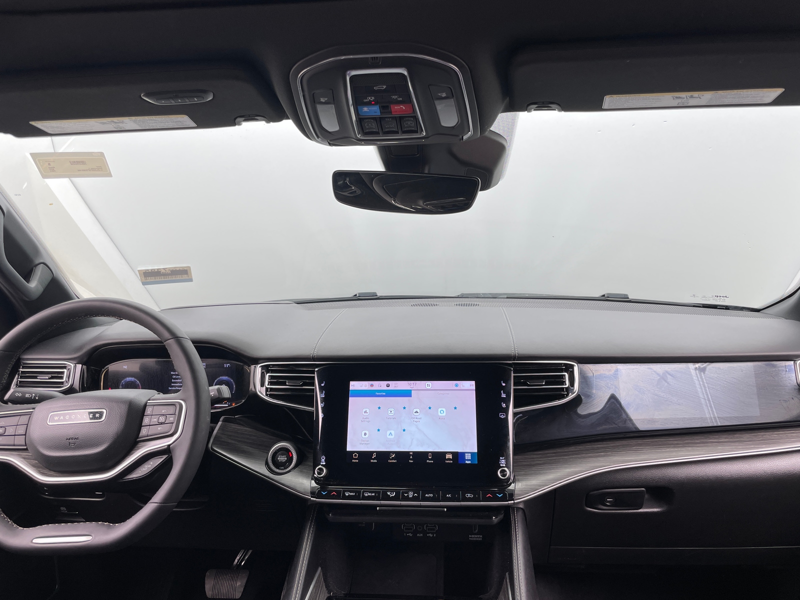 Thumbnail: 2023 Jeep Wagoneer - 2