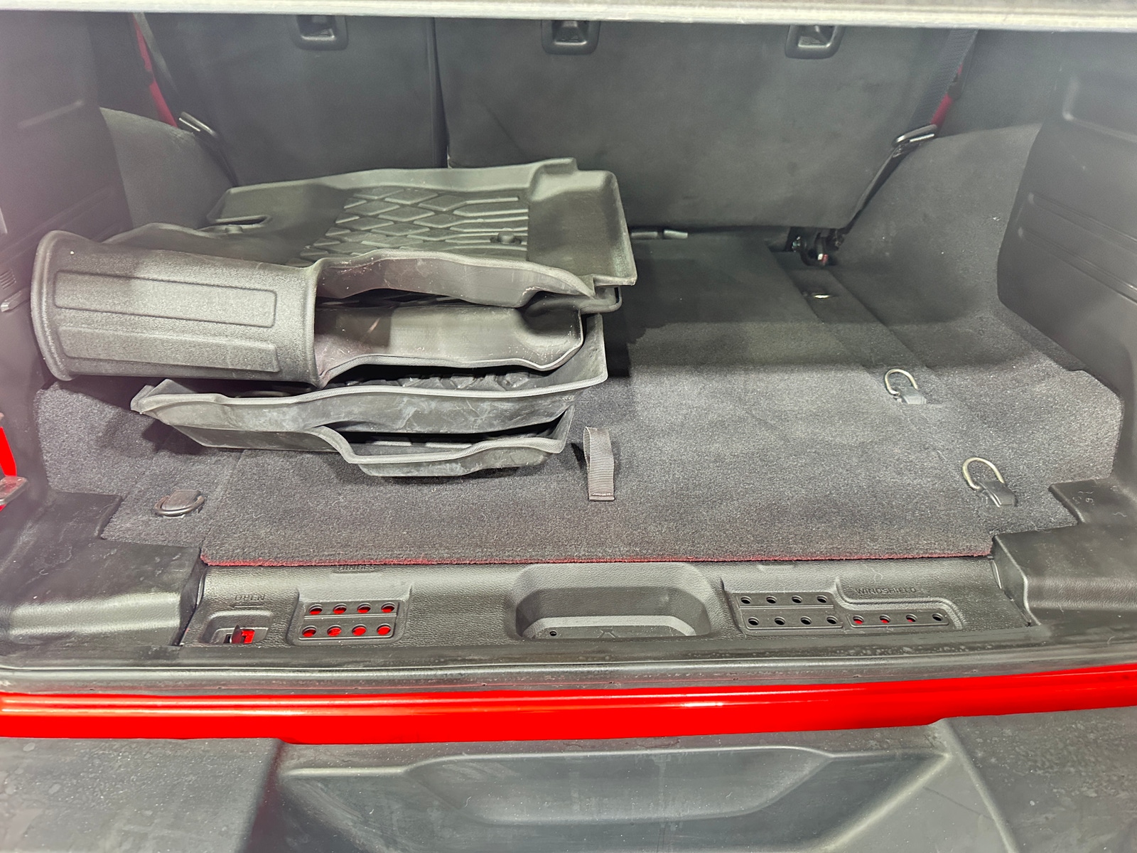 Thumbnail: 2019 Jeep Wrangler - 7