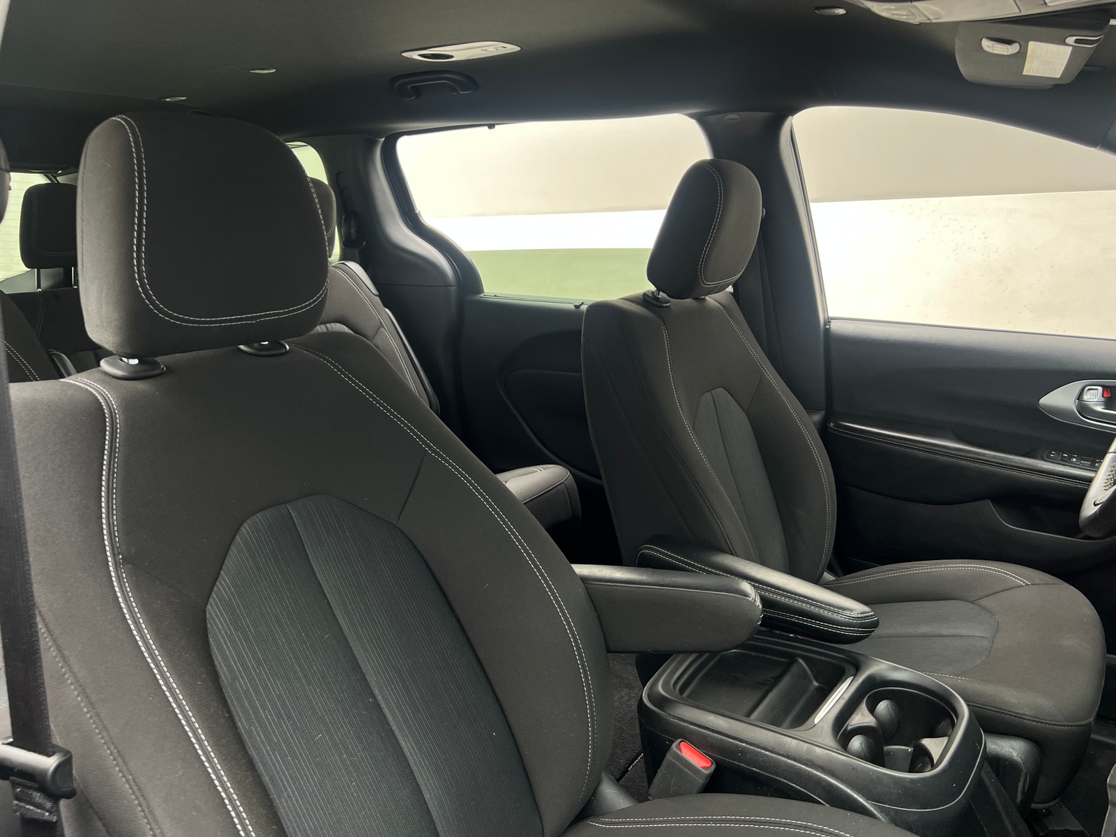 Thumbnail: 2022 Chrysler Pacifica - 2