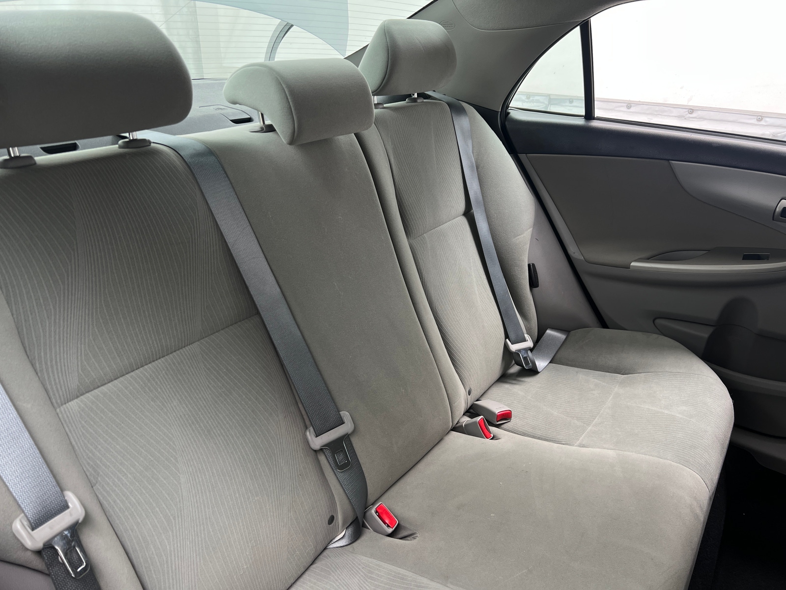 Thumbnail: 2013 Toyota Corolla - 6