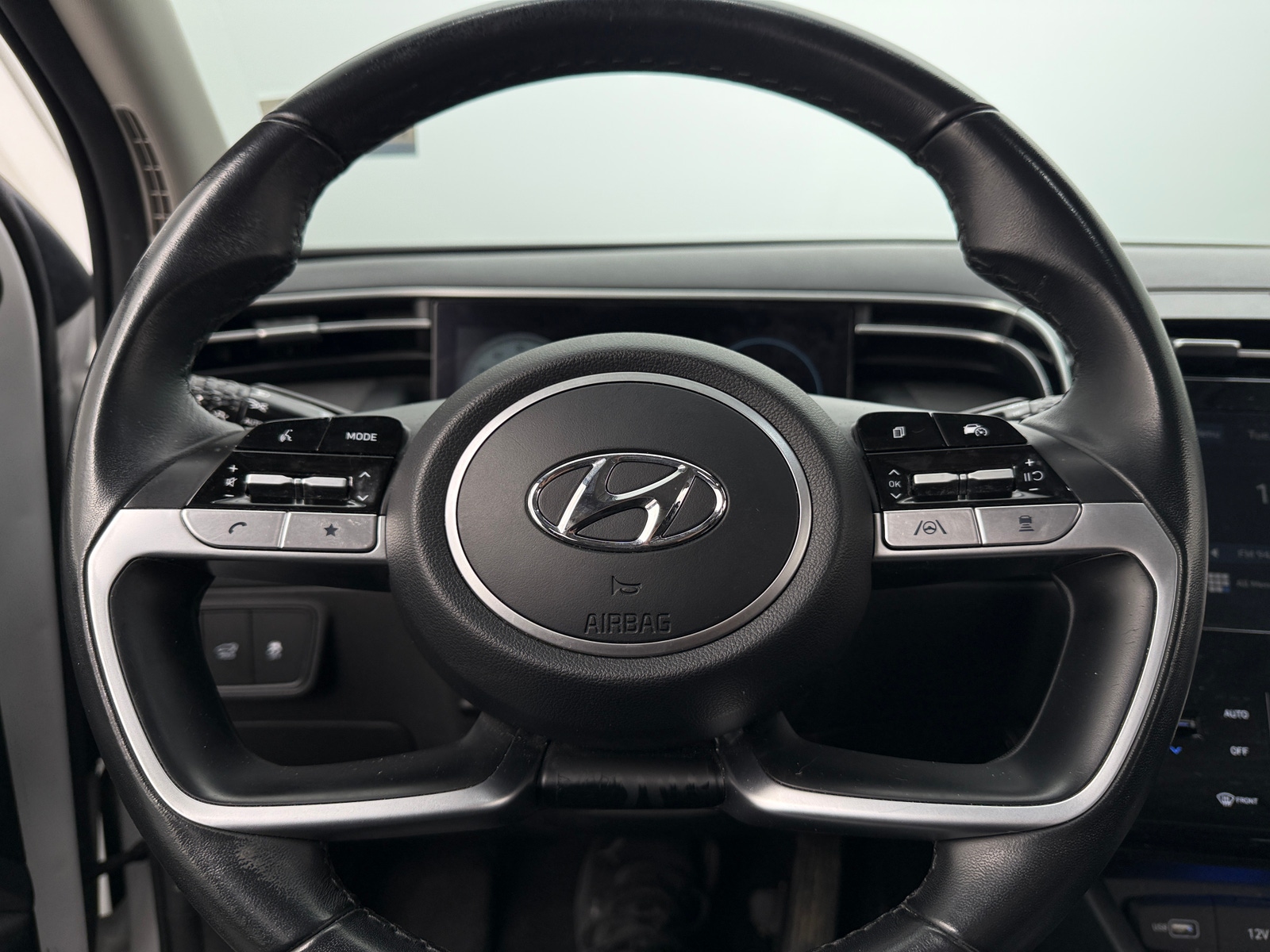 Thumbnail: 2022 Hyundai Tucson - 5