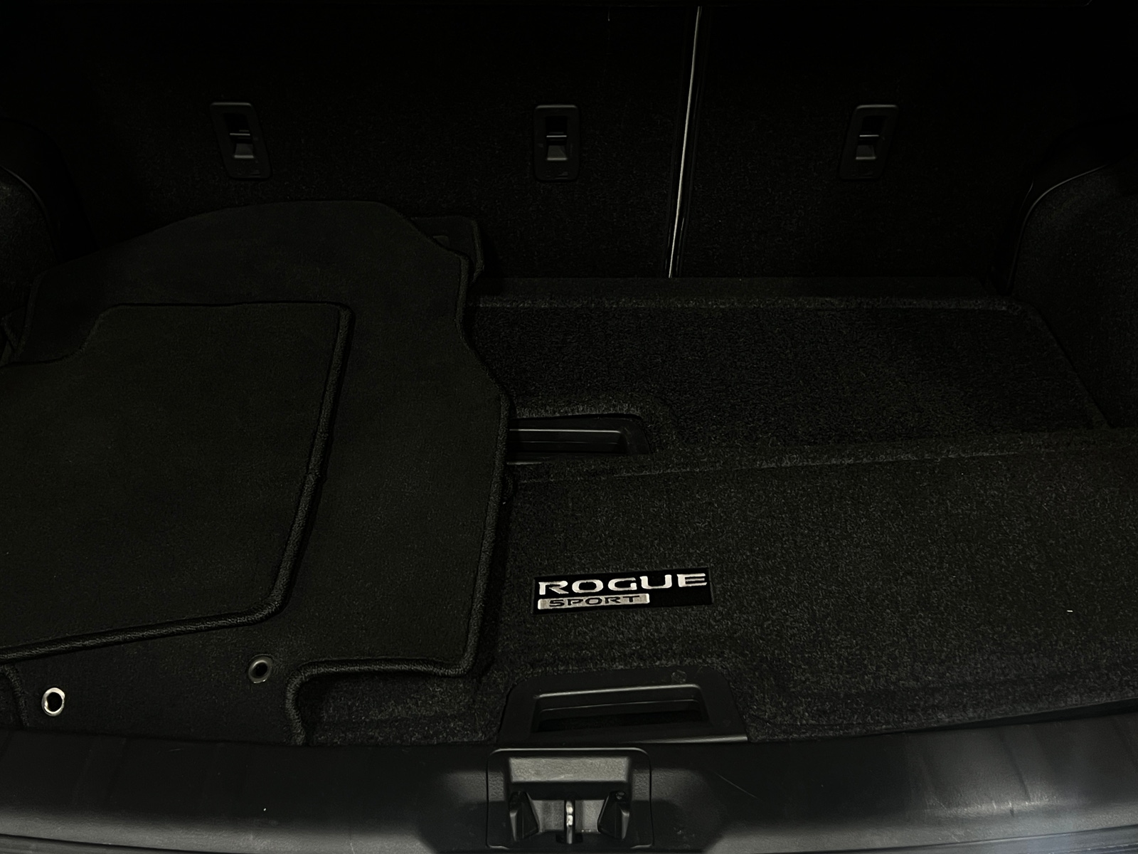 Thumbnail: 2022 Nissan Rogue Sport - 6