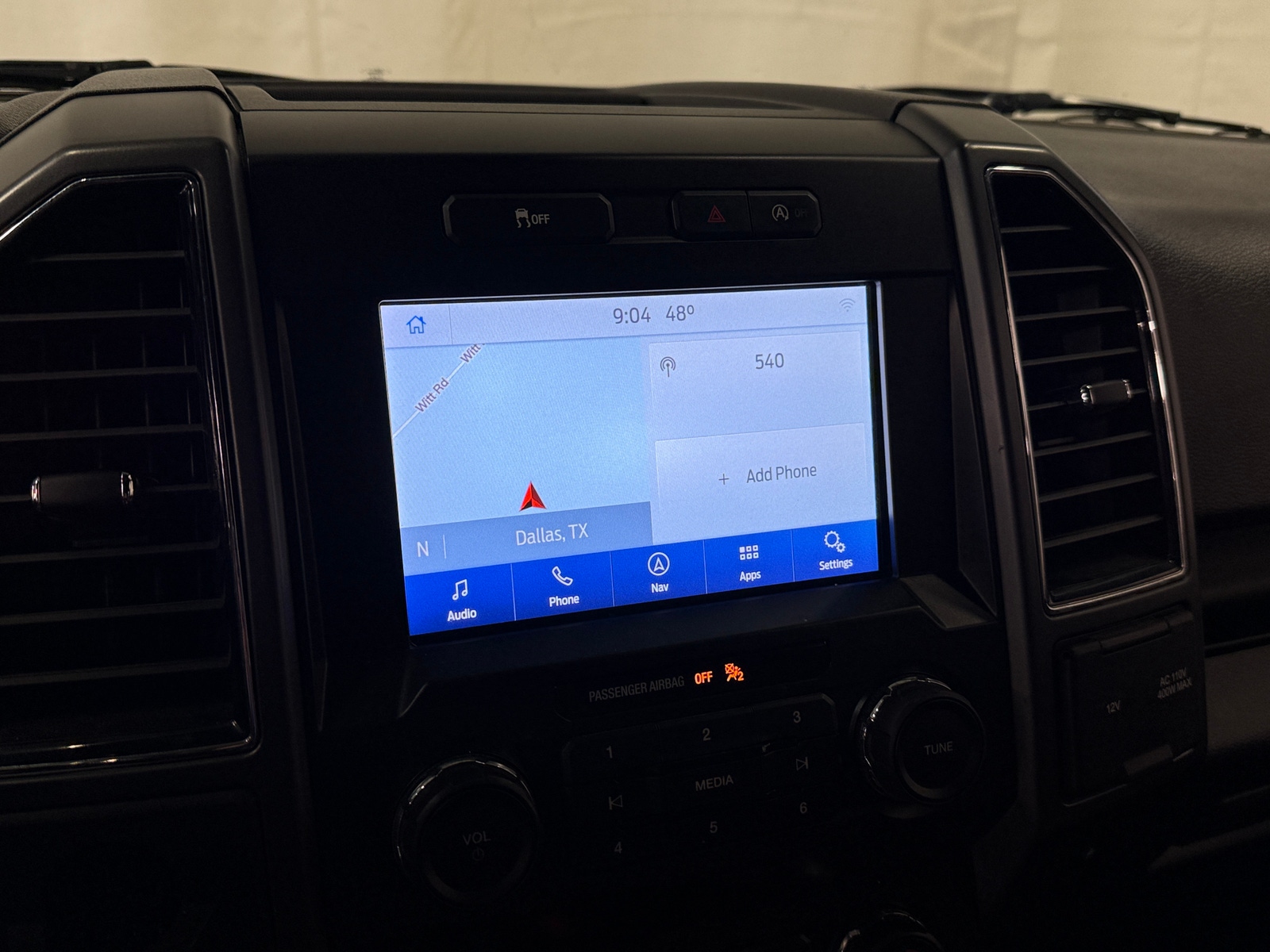 Thumbnail: 2020 Ford Econoline - 4