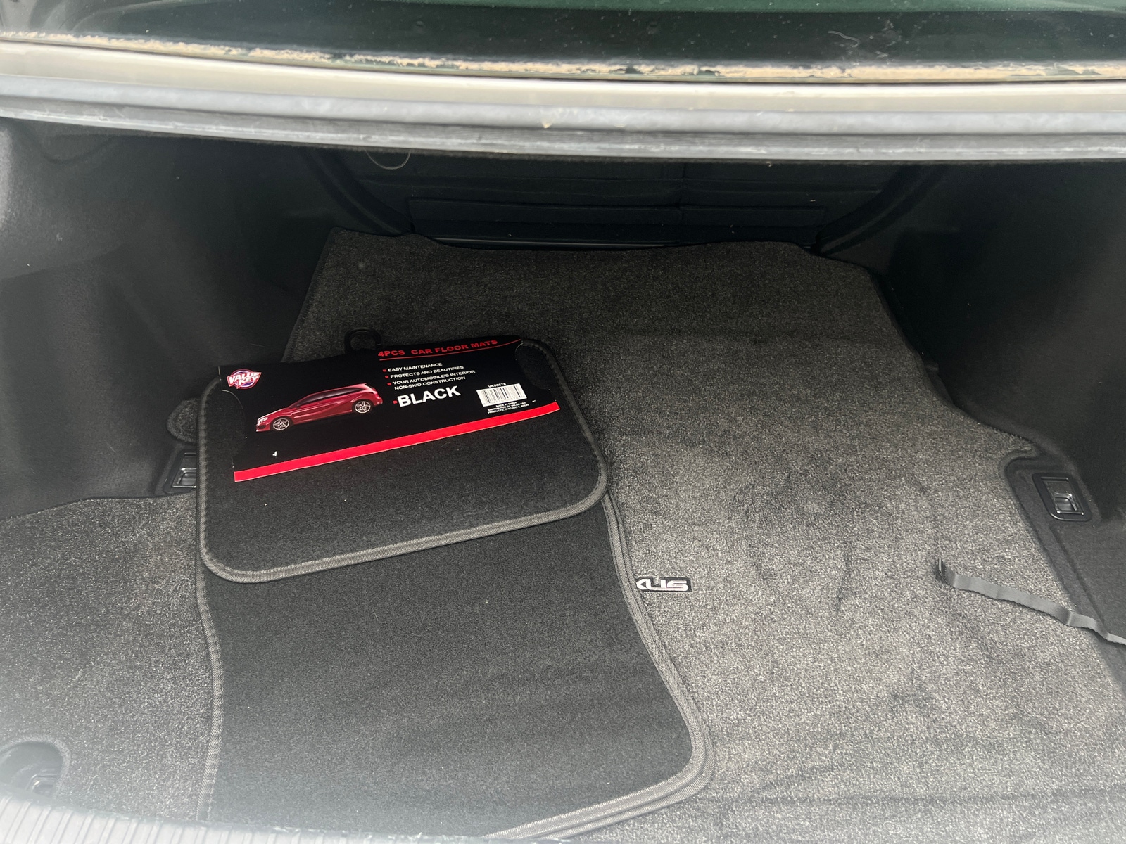 Thumbnail: 2015 Lexus RC - 4