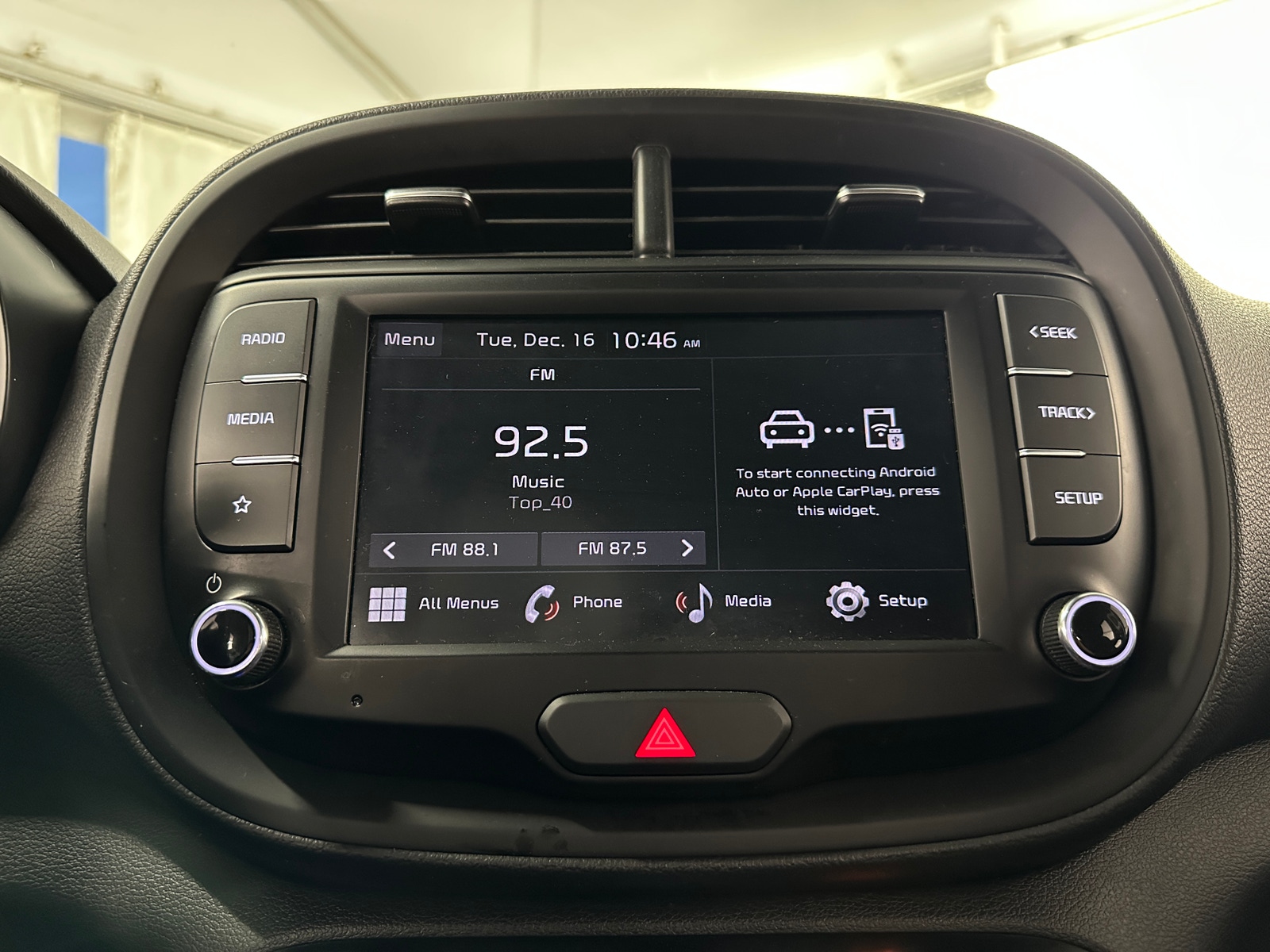 Thumbnail: 2023 Kia Soul - 4