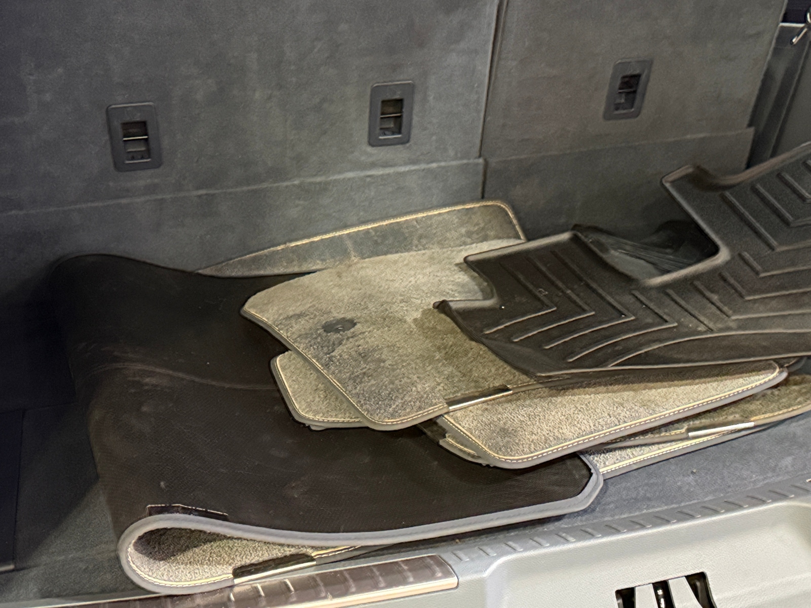 Thumbnail: 2020 Lincoln Navigator L - 6