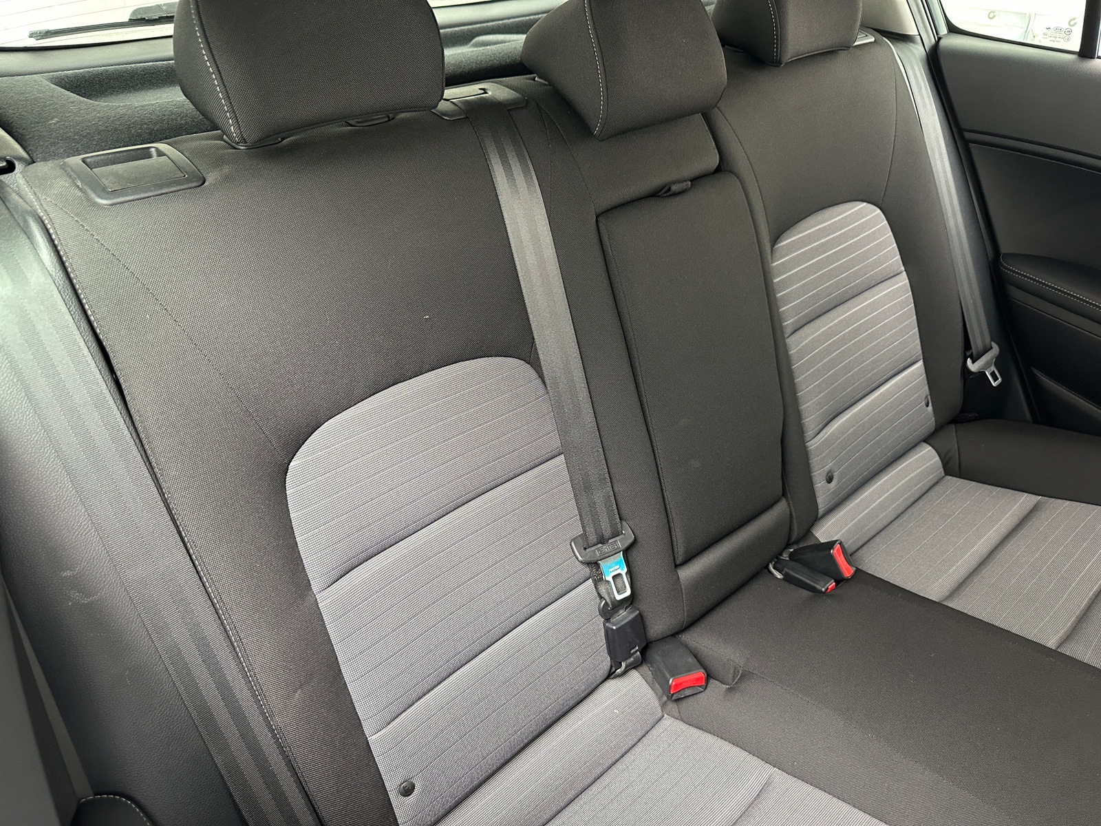 Thumbnail: 2016 Kia Forte - 6